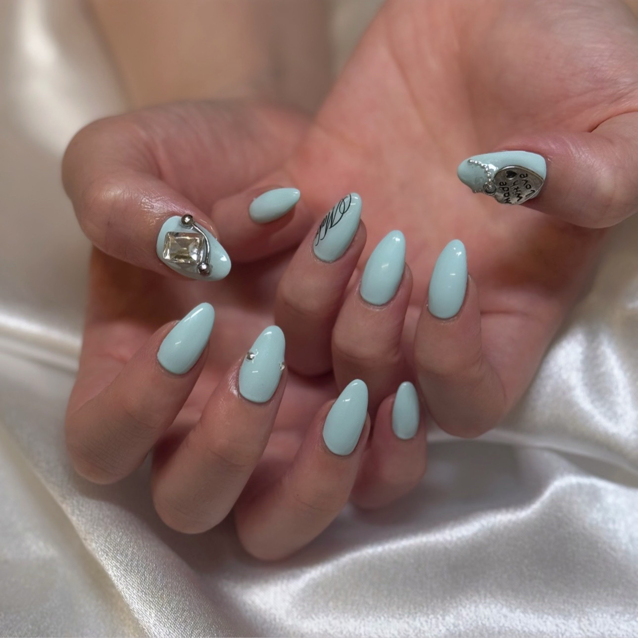 Design.nail_h73