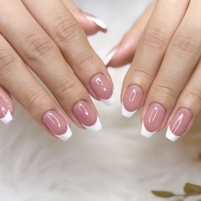 定番♪美爪フレンチネイル