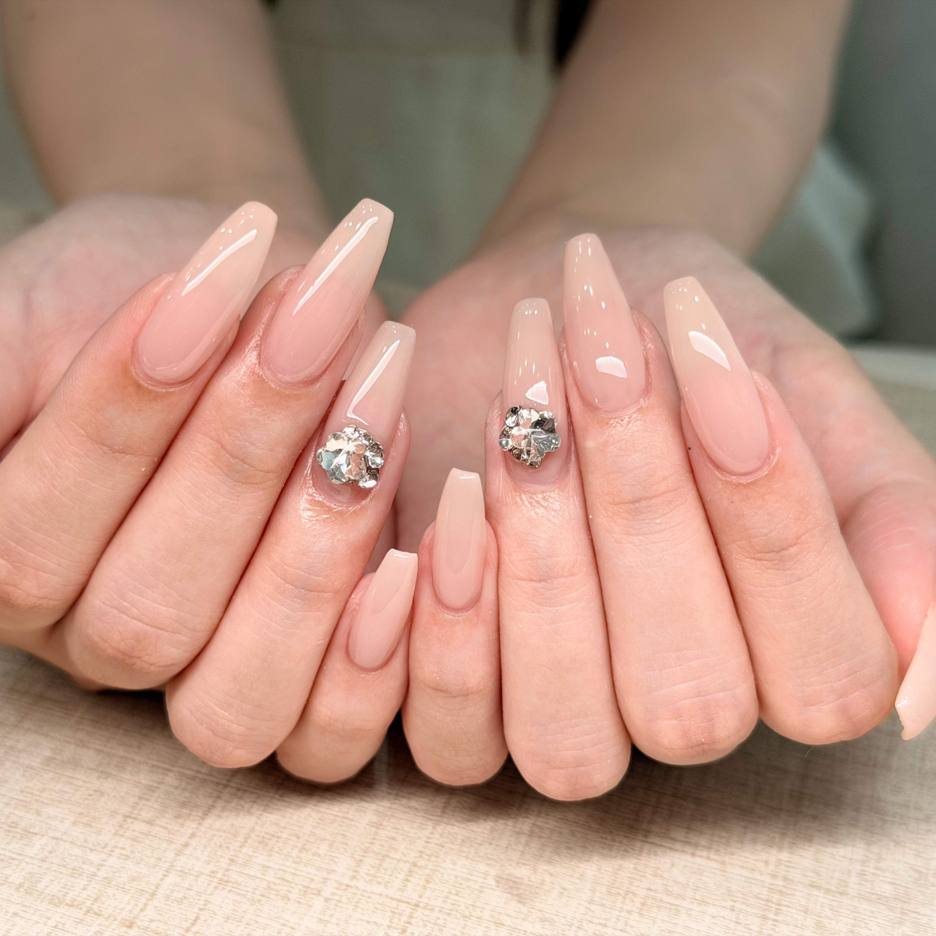 bana.nail