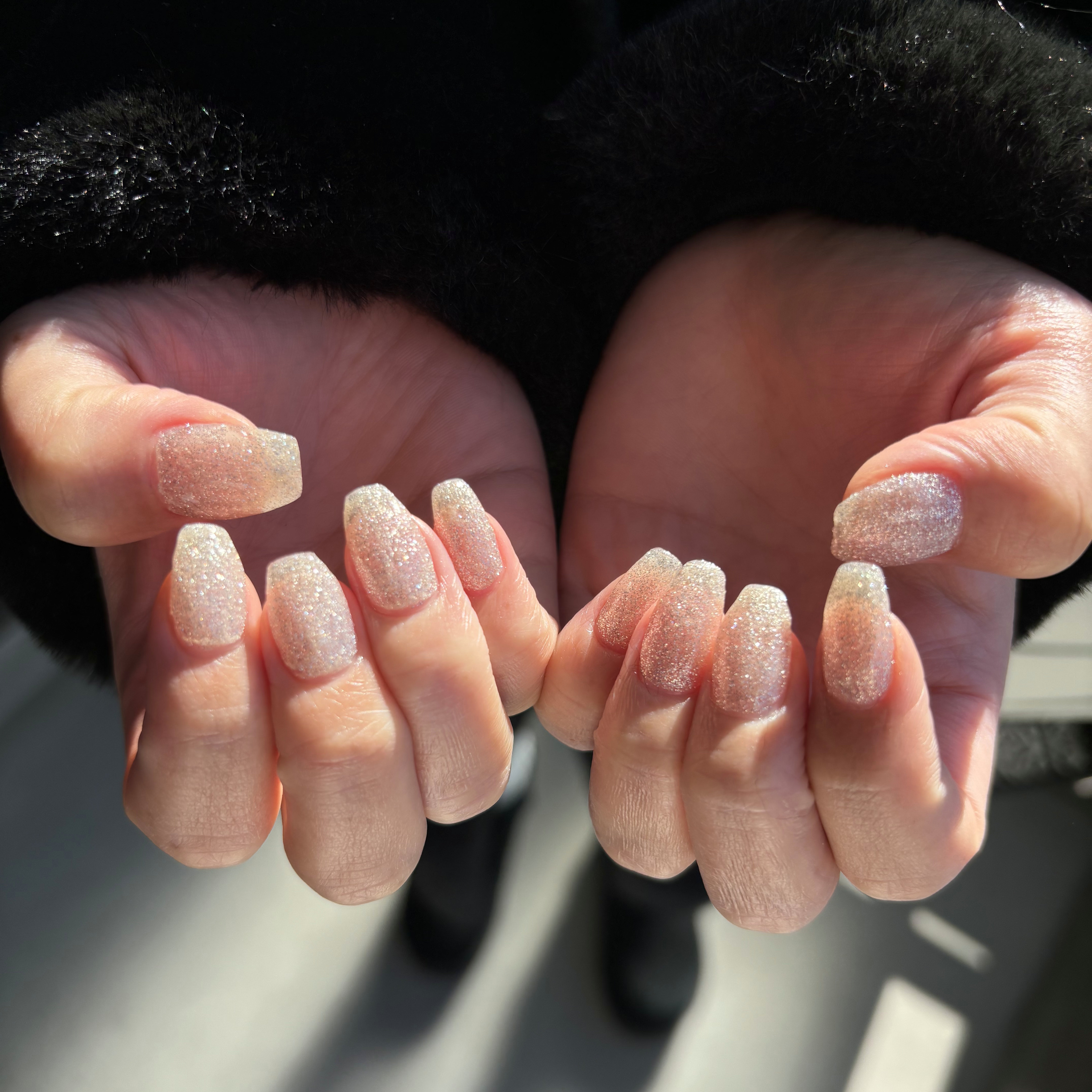 Nail__aym
