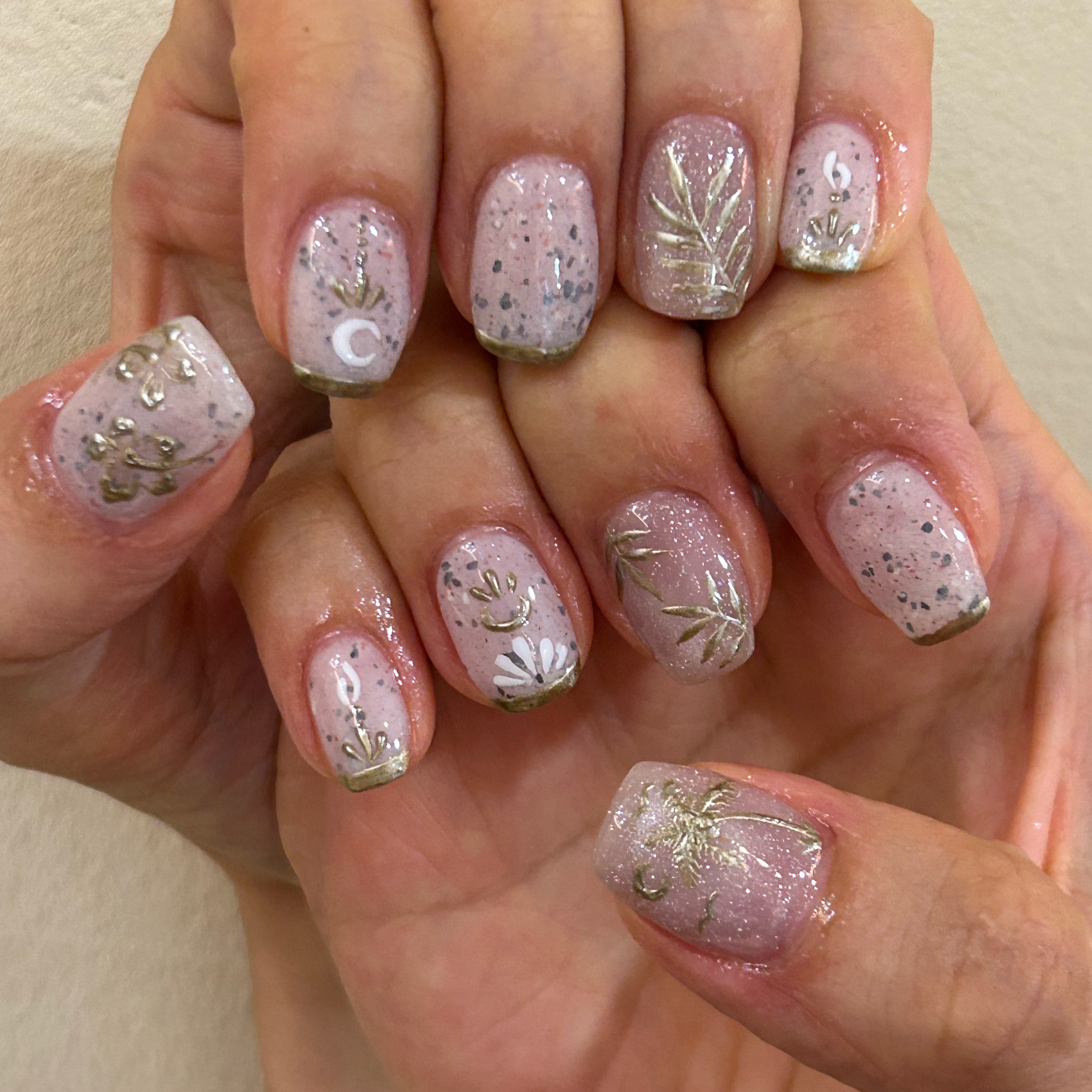 Mana.nail_quint