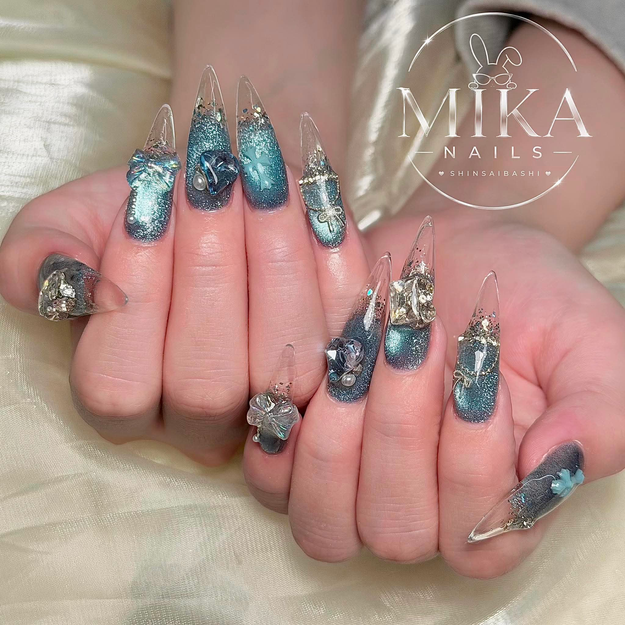 RINA_MIKA_Shinsaibashi