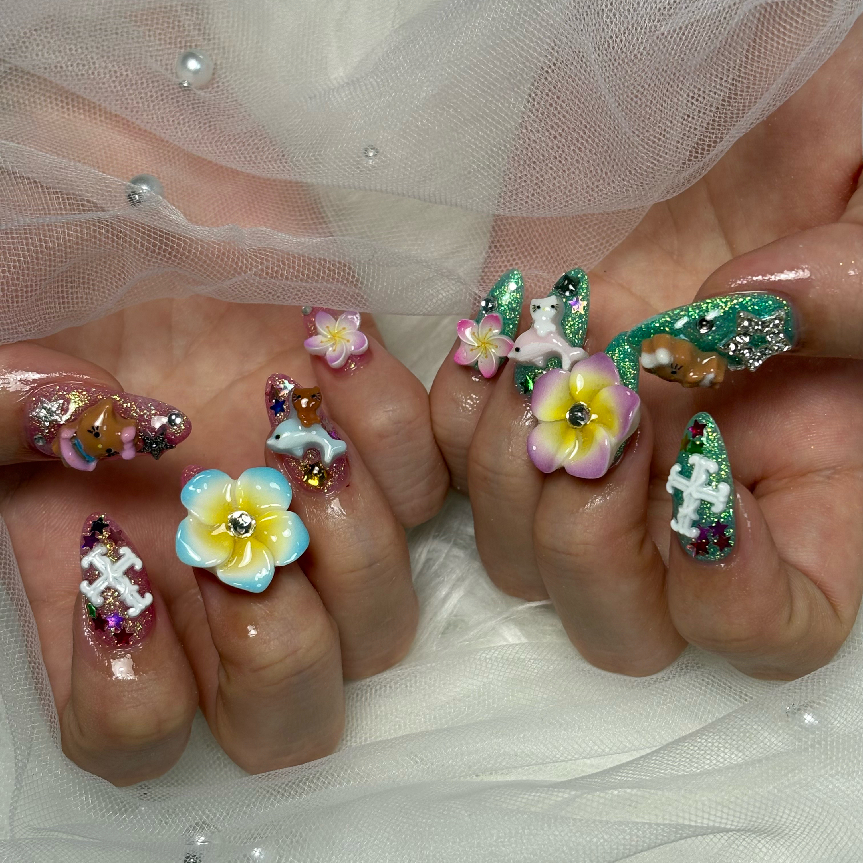 Lia__nail