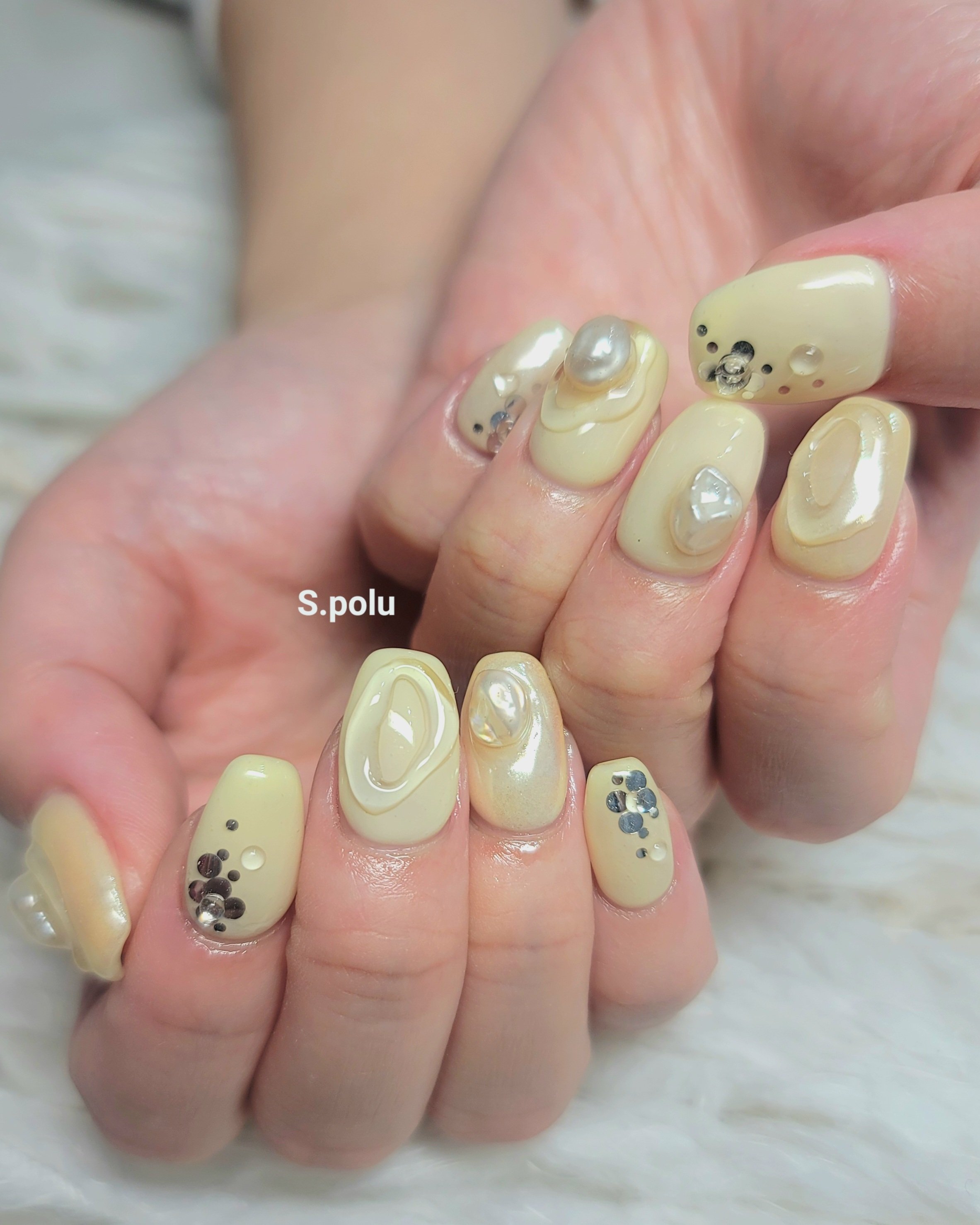 private_salon_S.Polu
