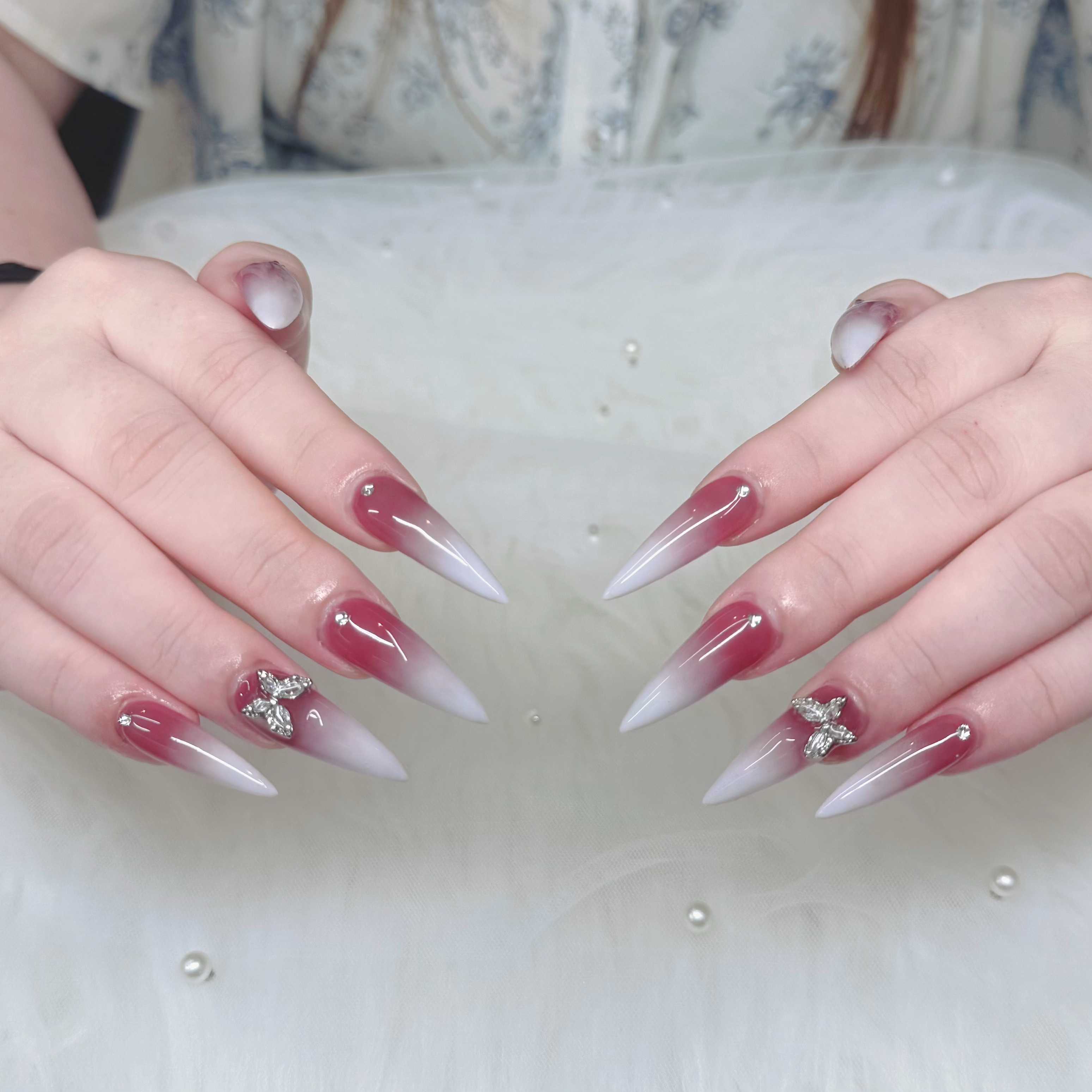 GOHOUBI_Nail