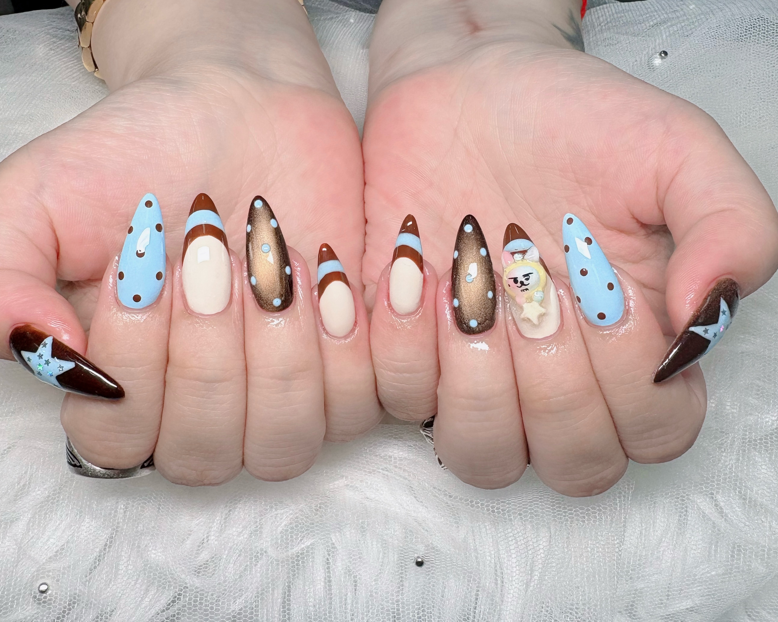 Nail_Rino