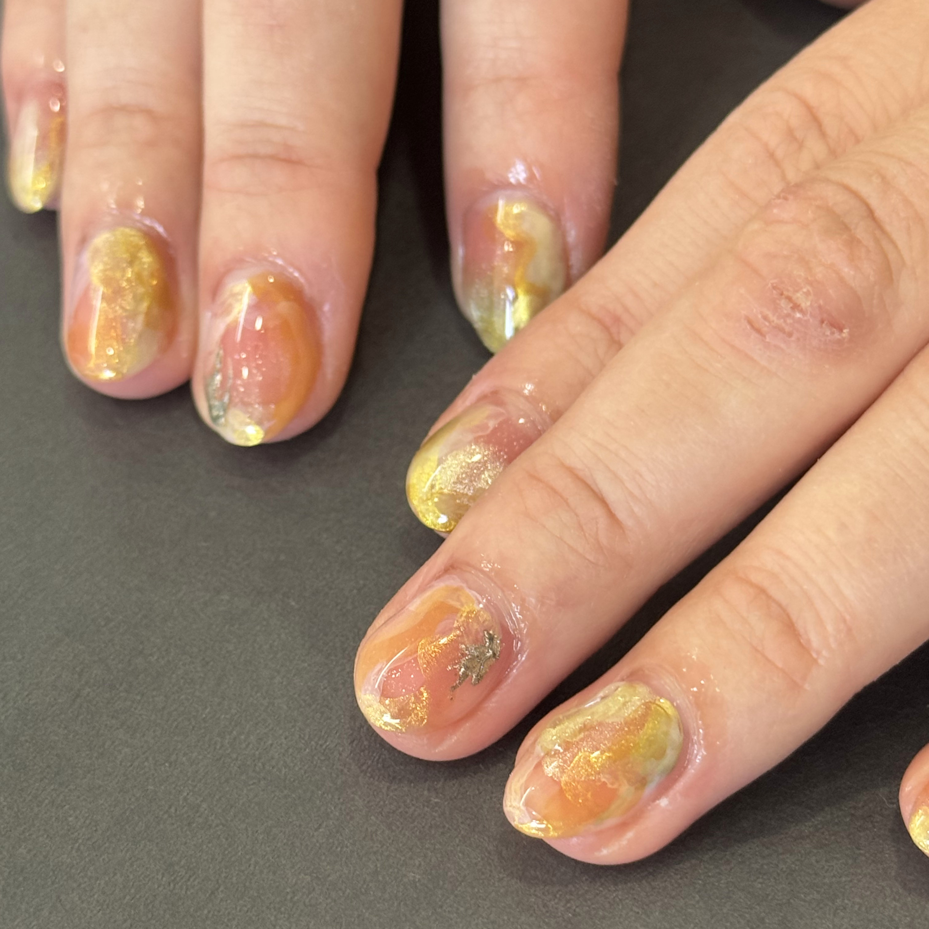 muni.nail