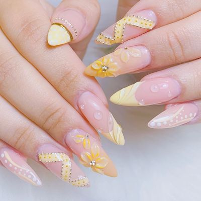 チップ長さ出し+アートやりつけ放題