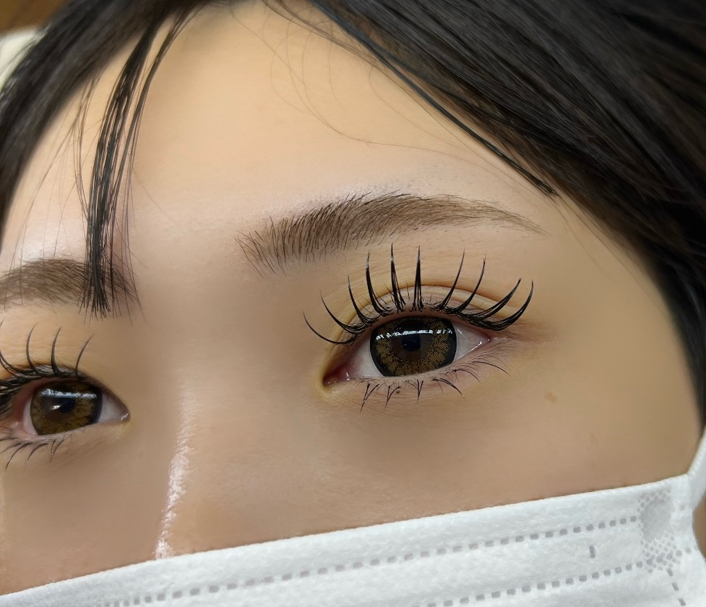 FLY_EYELASH
