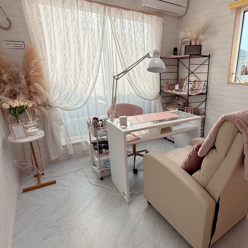 andilios / private nail salon