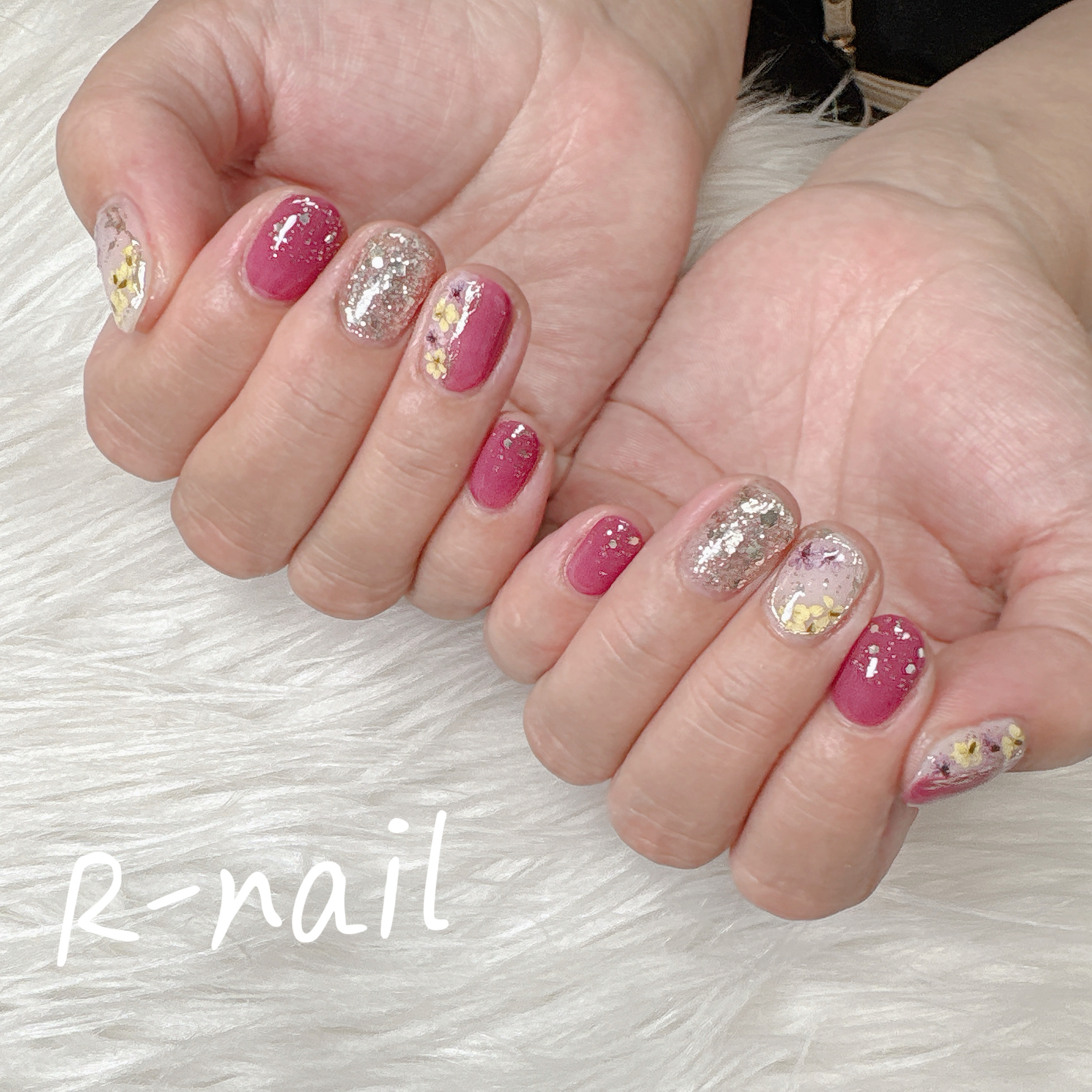mikanail