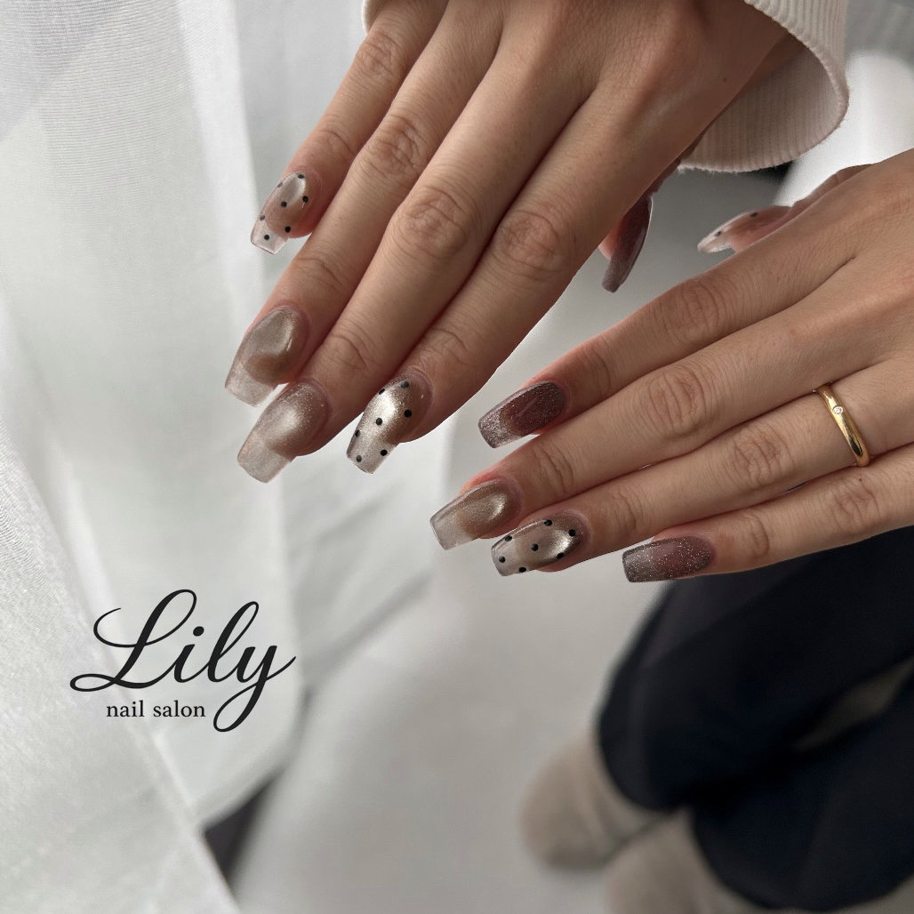 lily._nail
