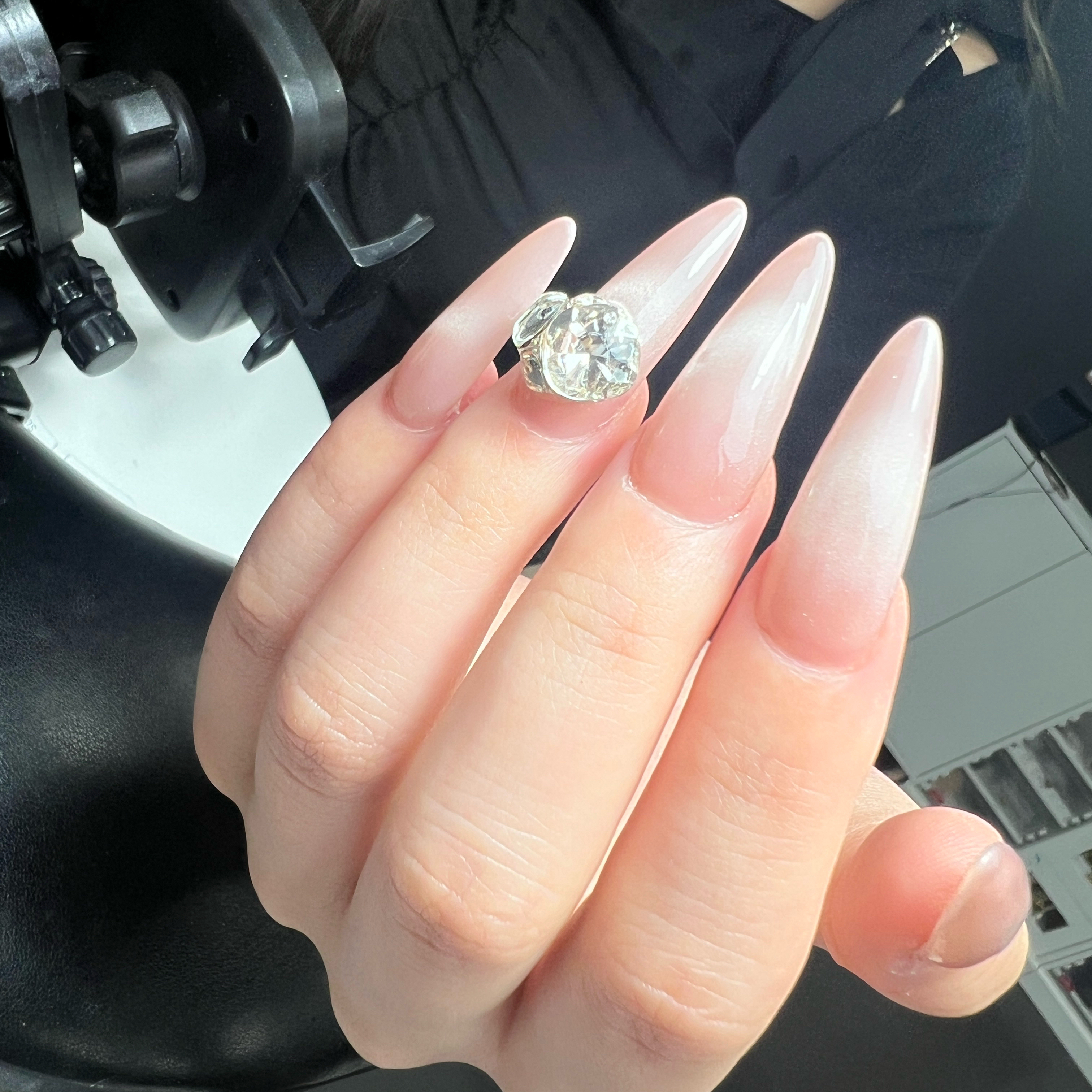 Emiii_ana.chuo_nail