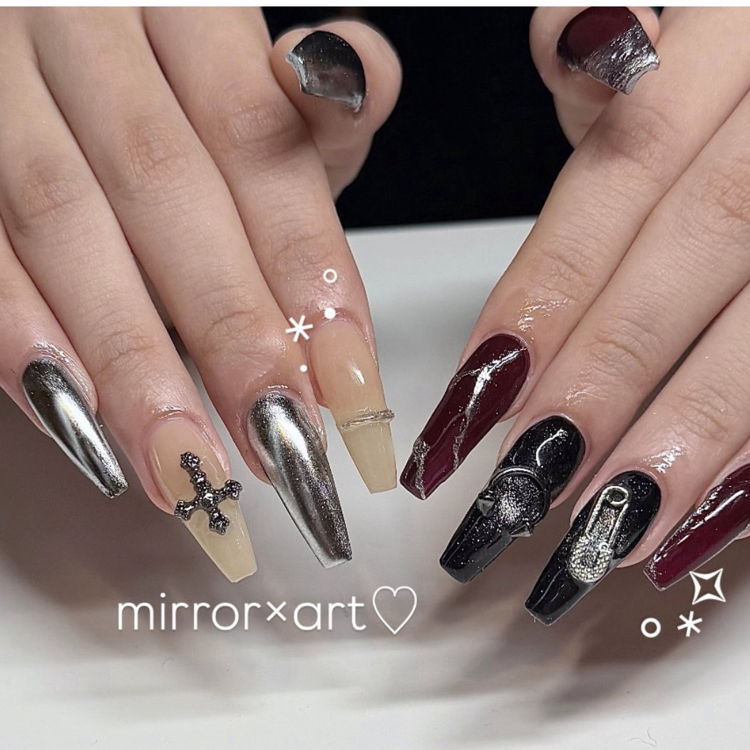 CHAM_NAIL__