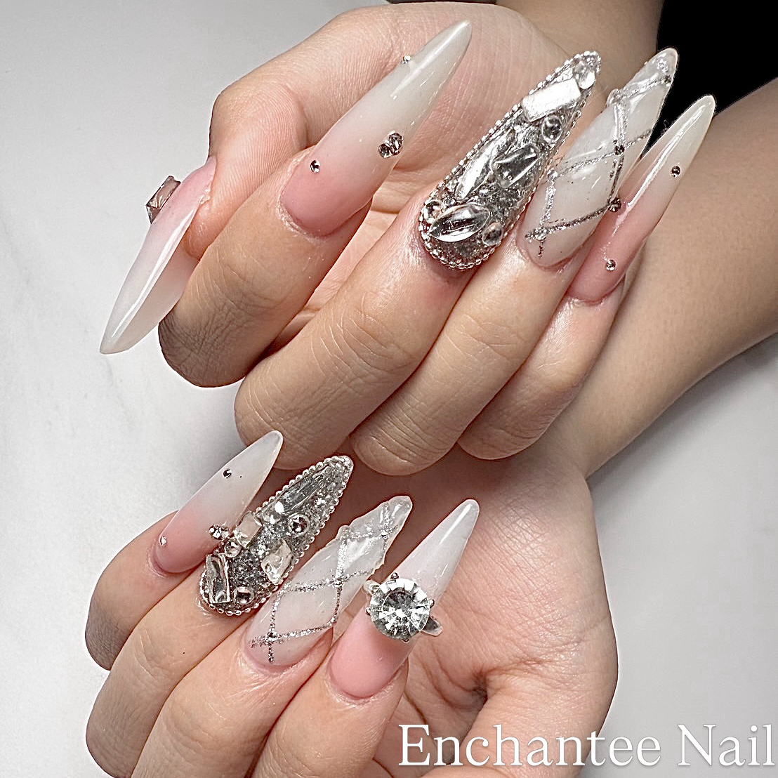 enchantee.nail