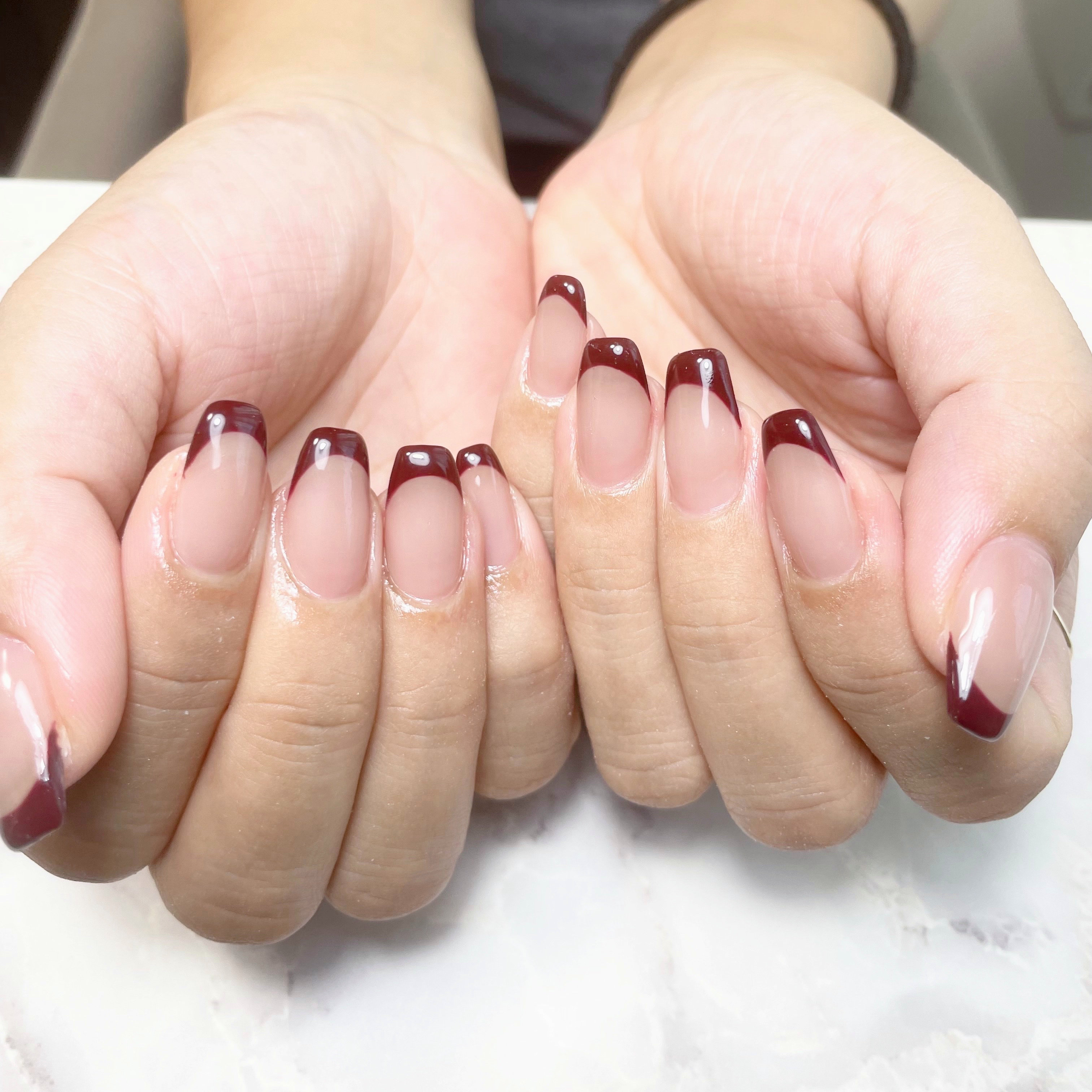 blanc.nail