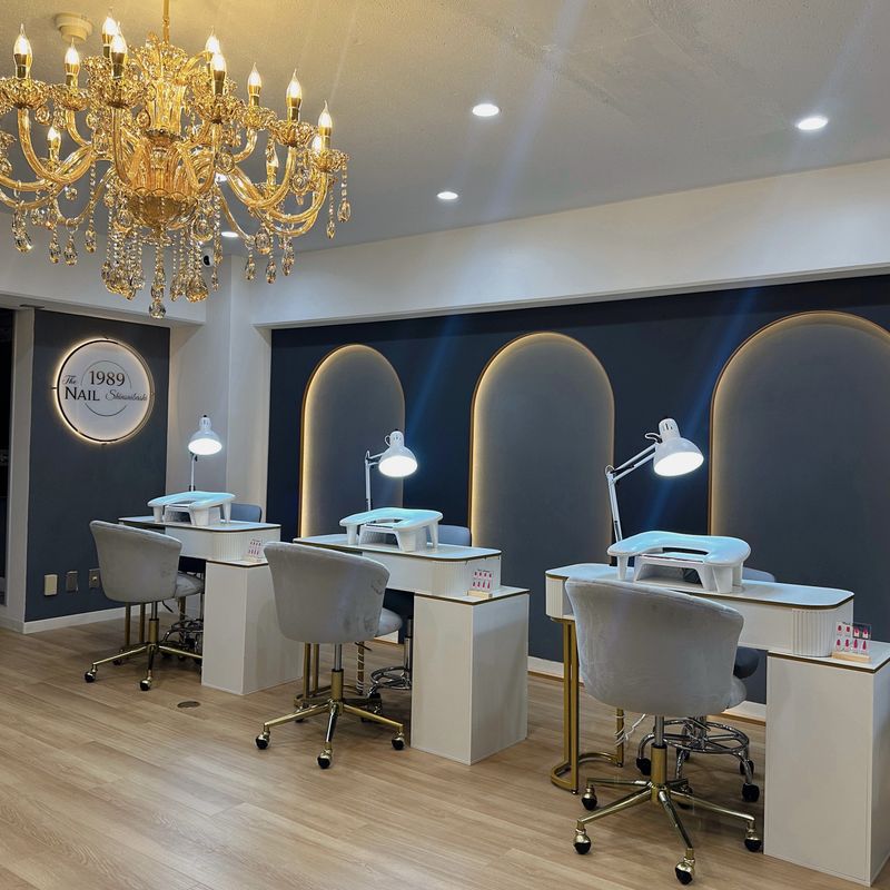 The 1989 Nail Salon 心斎橋店