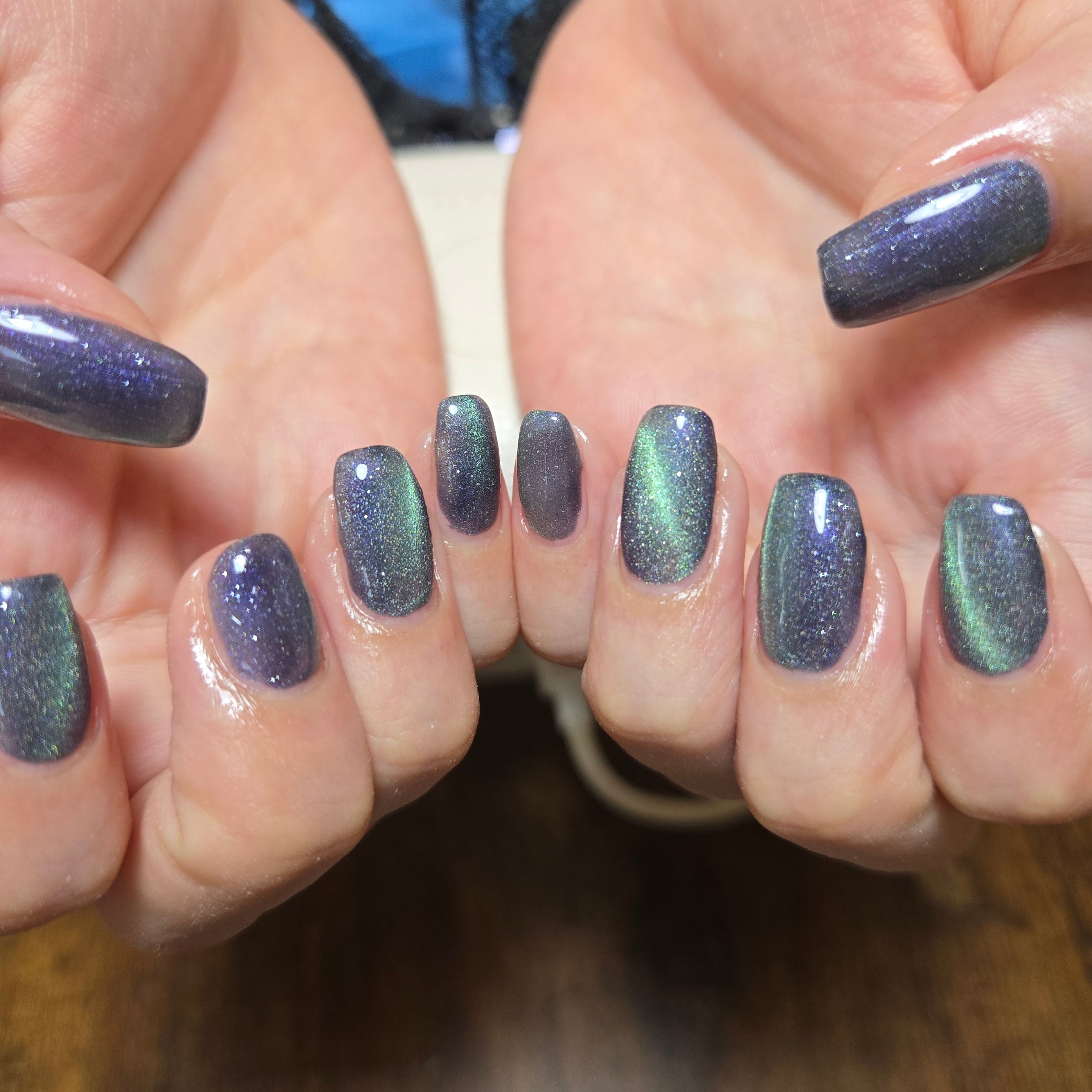 emust.nail