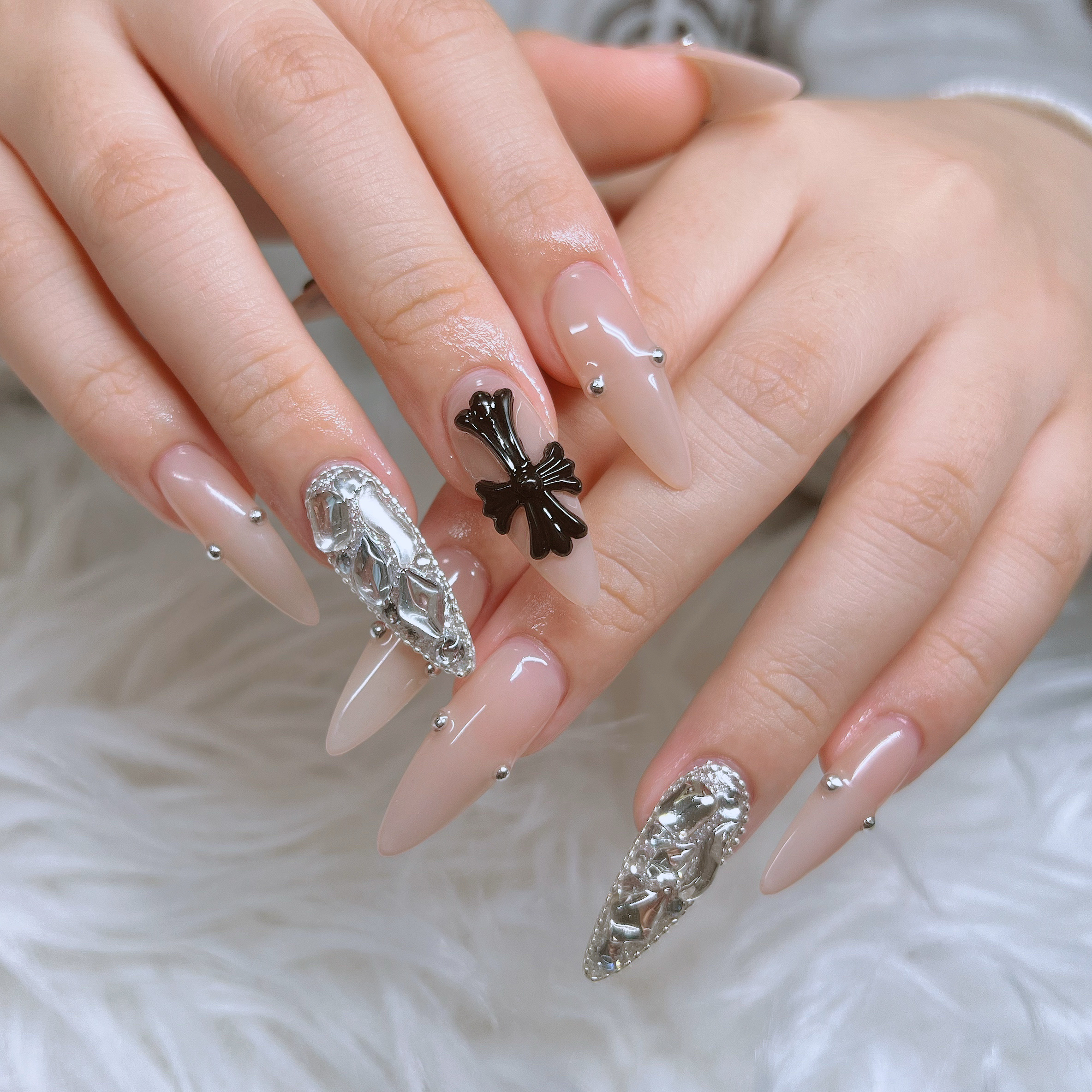ねるねいる しゃねるねいる💄 #nail#nails#nailart#キルティングネイル#派手ネイル