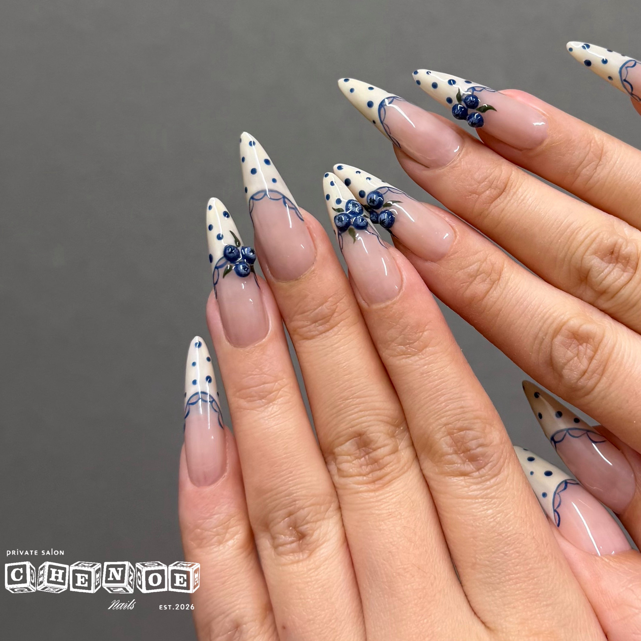 ChenoeNails