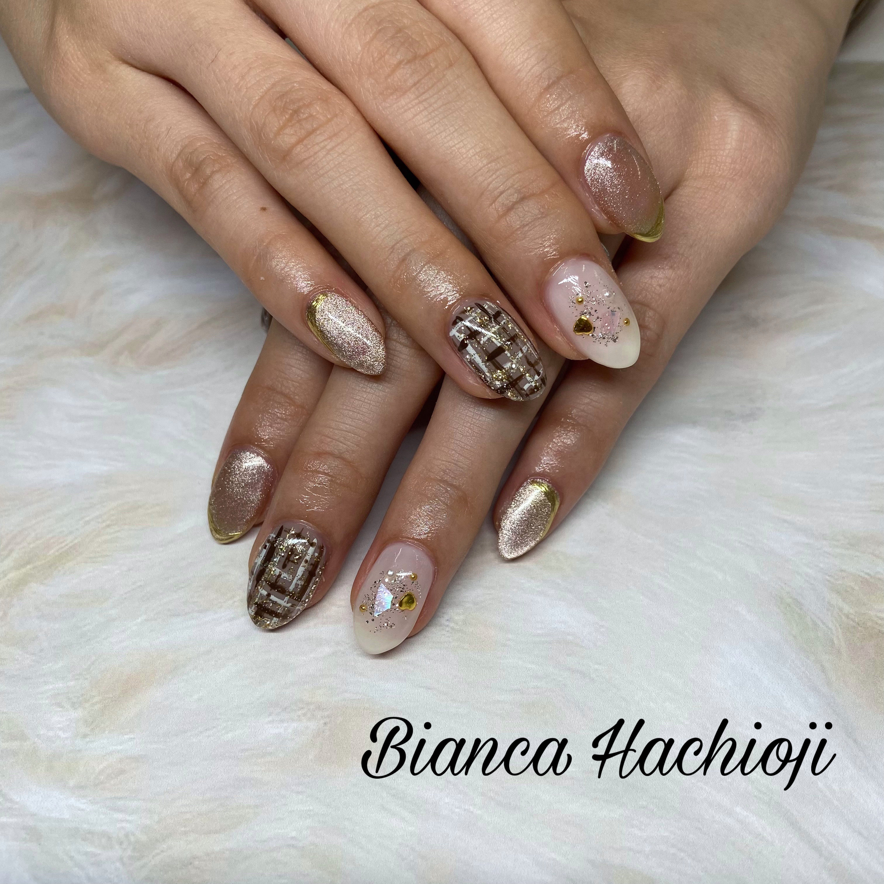Nail._spurple
