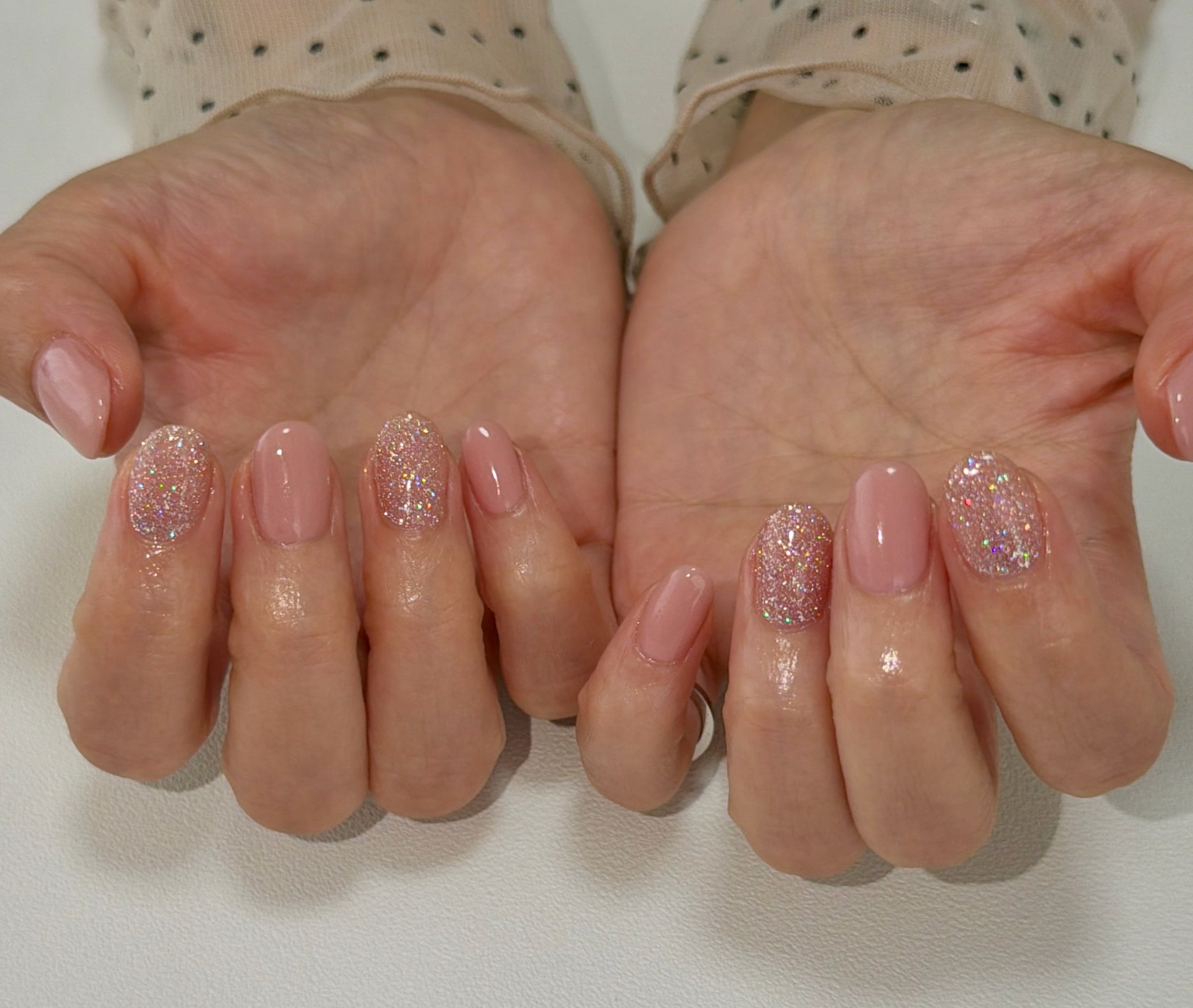 Nail__Lino