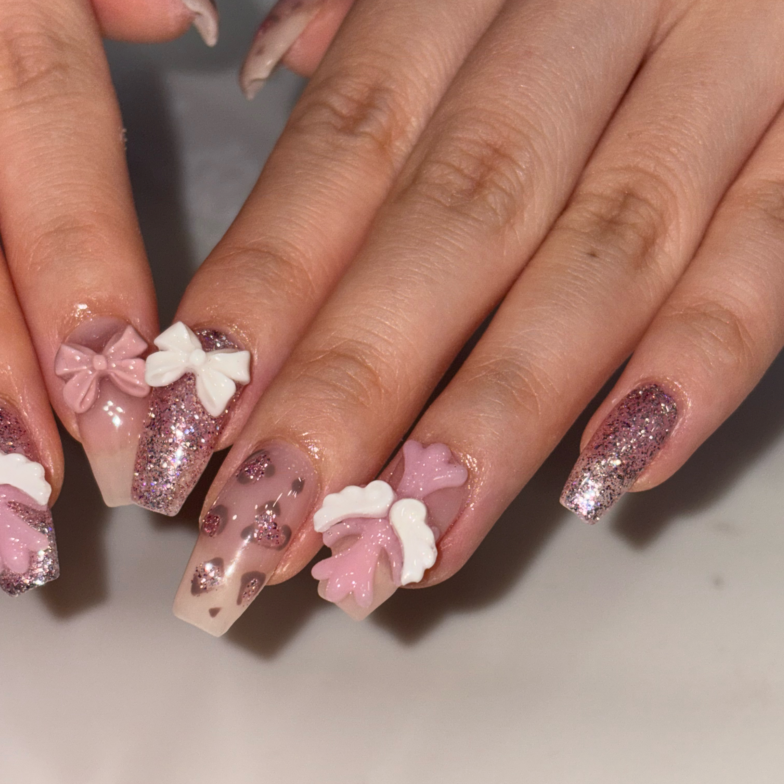 nail_hono