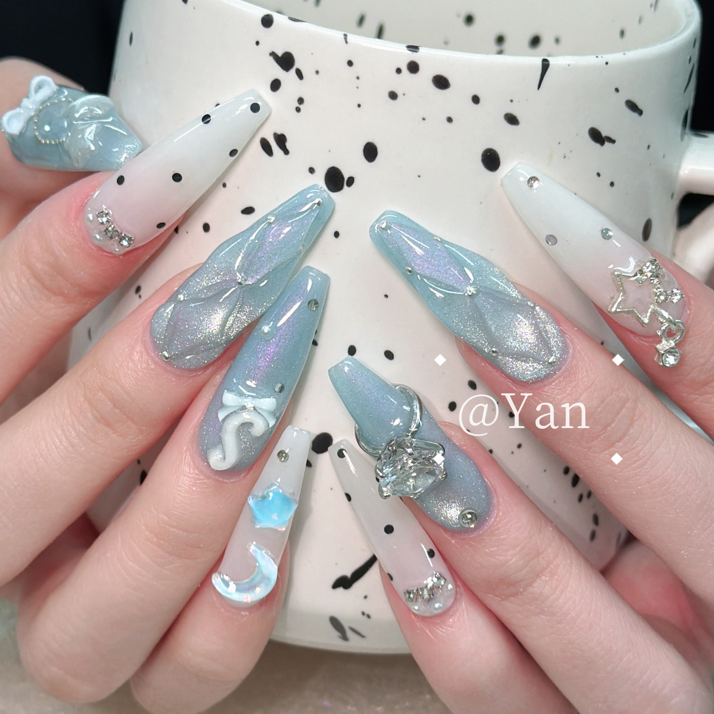 Queens_Yan