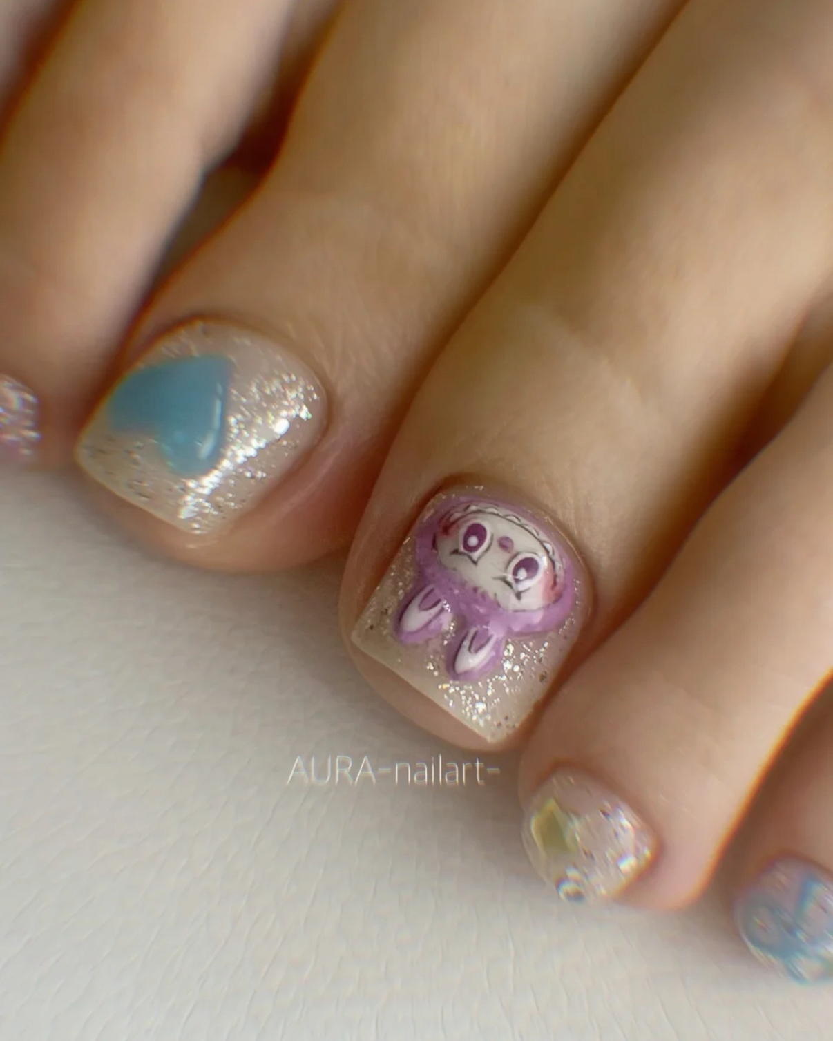 AURA_nailart