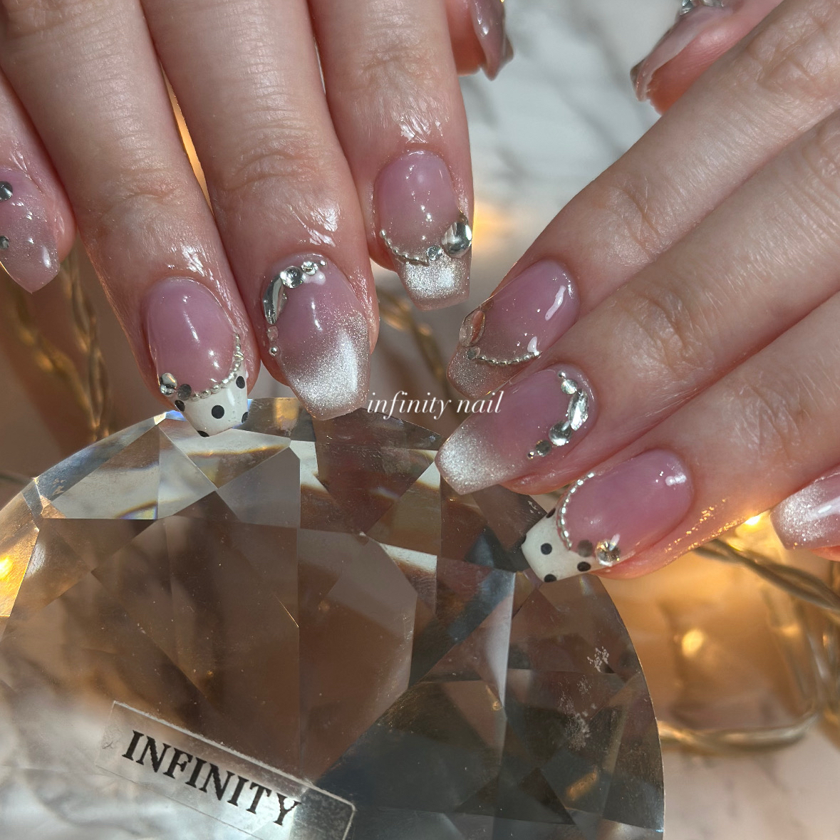 INFINITY_nail