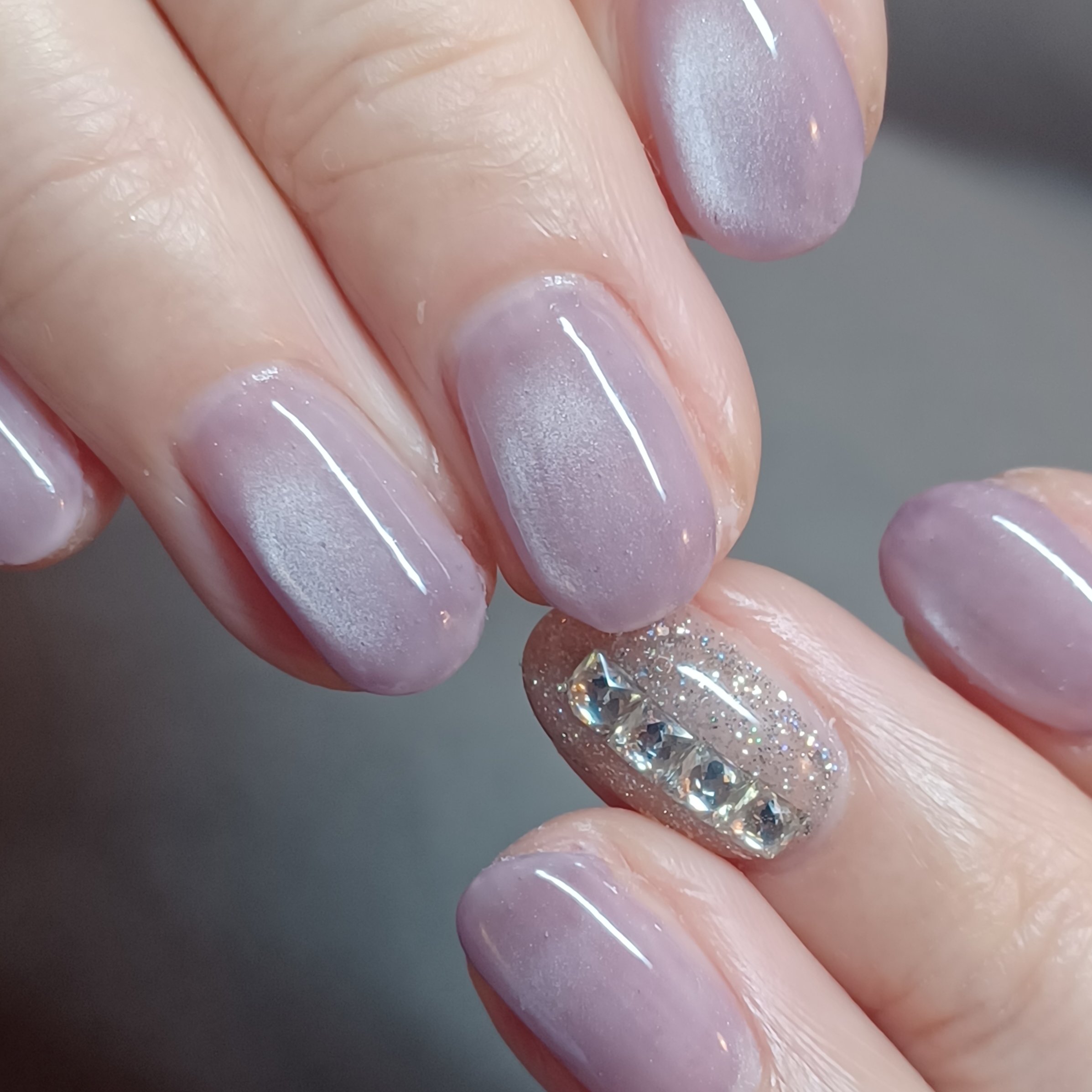 antique.nail