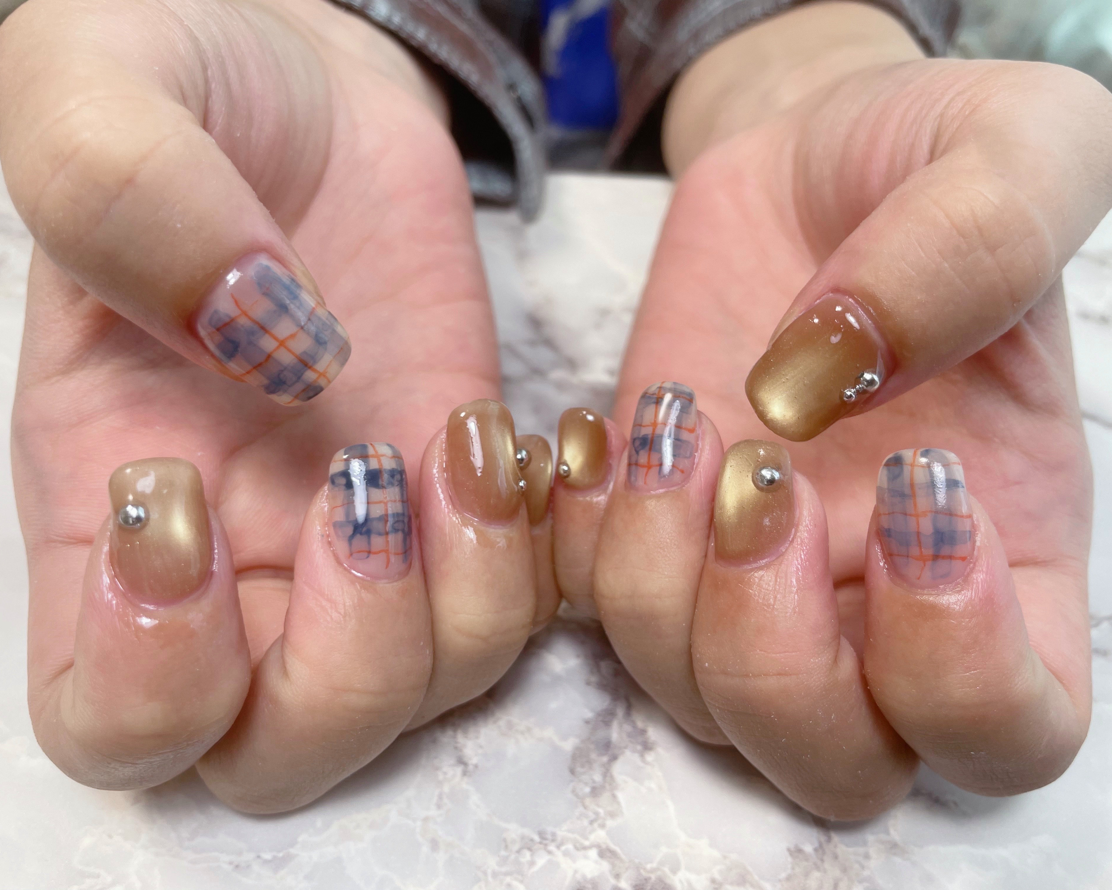 blanc.nail