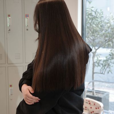 【初回】カットカラー+縮毛矯正SS+艶髪TR¥27,000→¥22,500