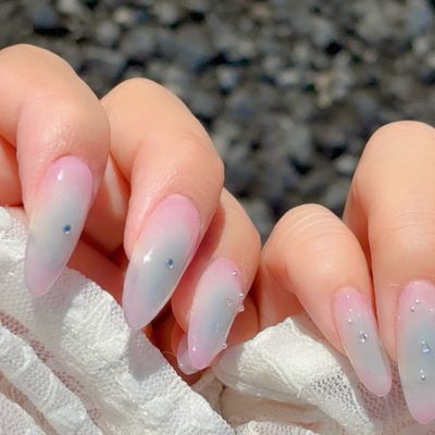 チークネイル🎀グラデーションネイル