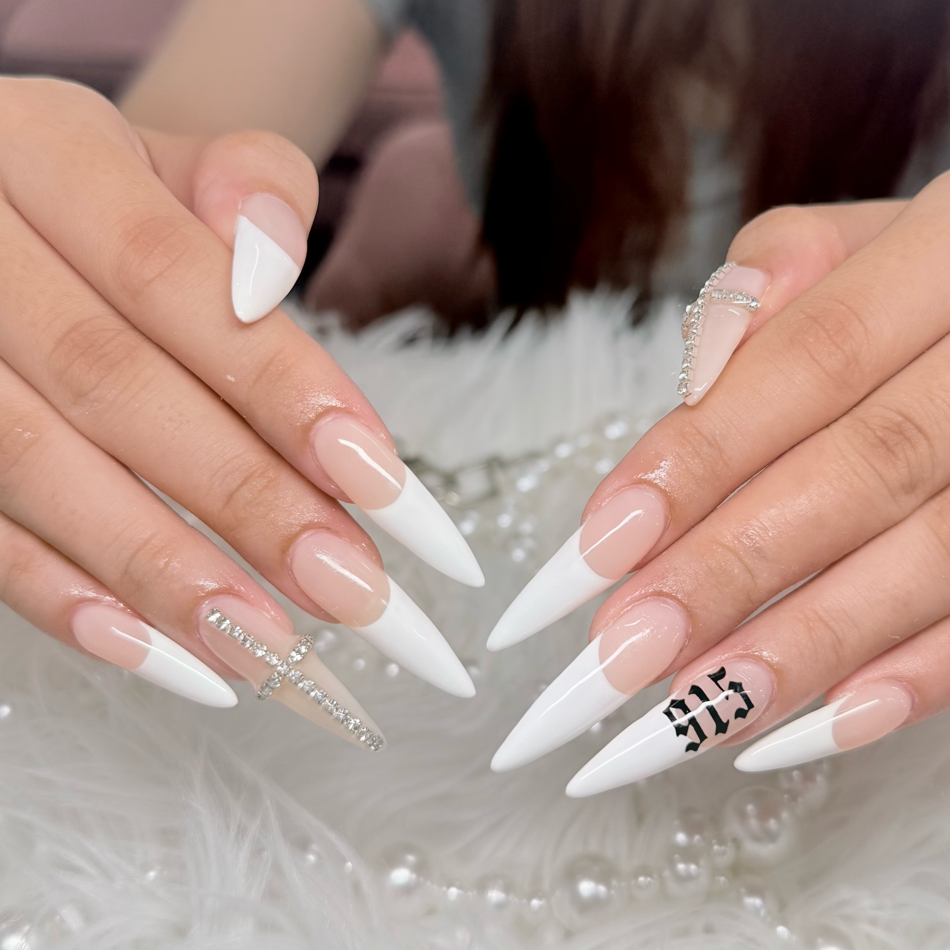 Akira_Nail