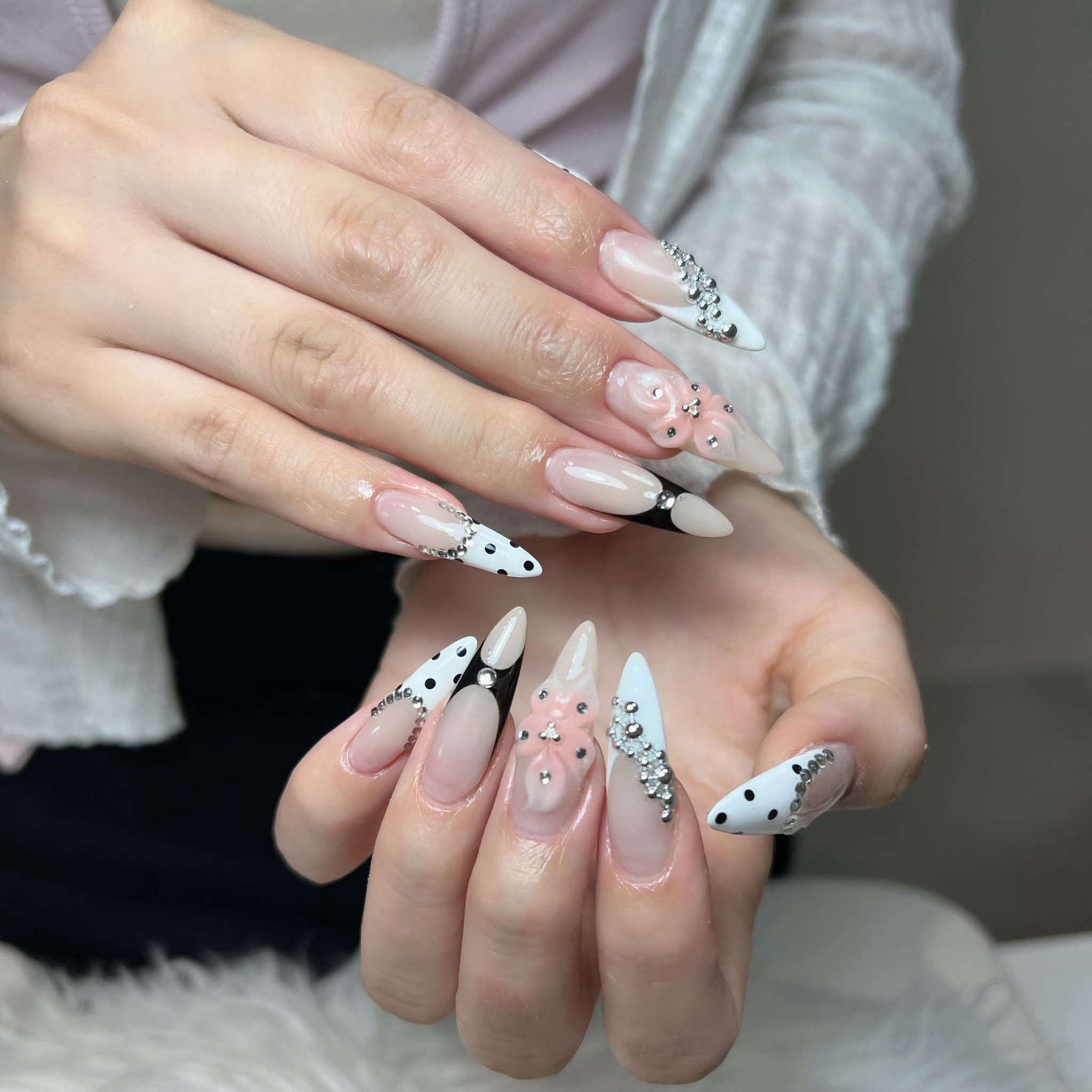 elinails.rinn