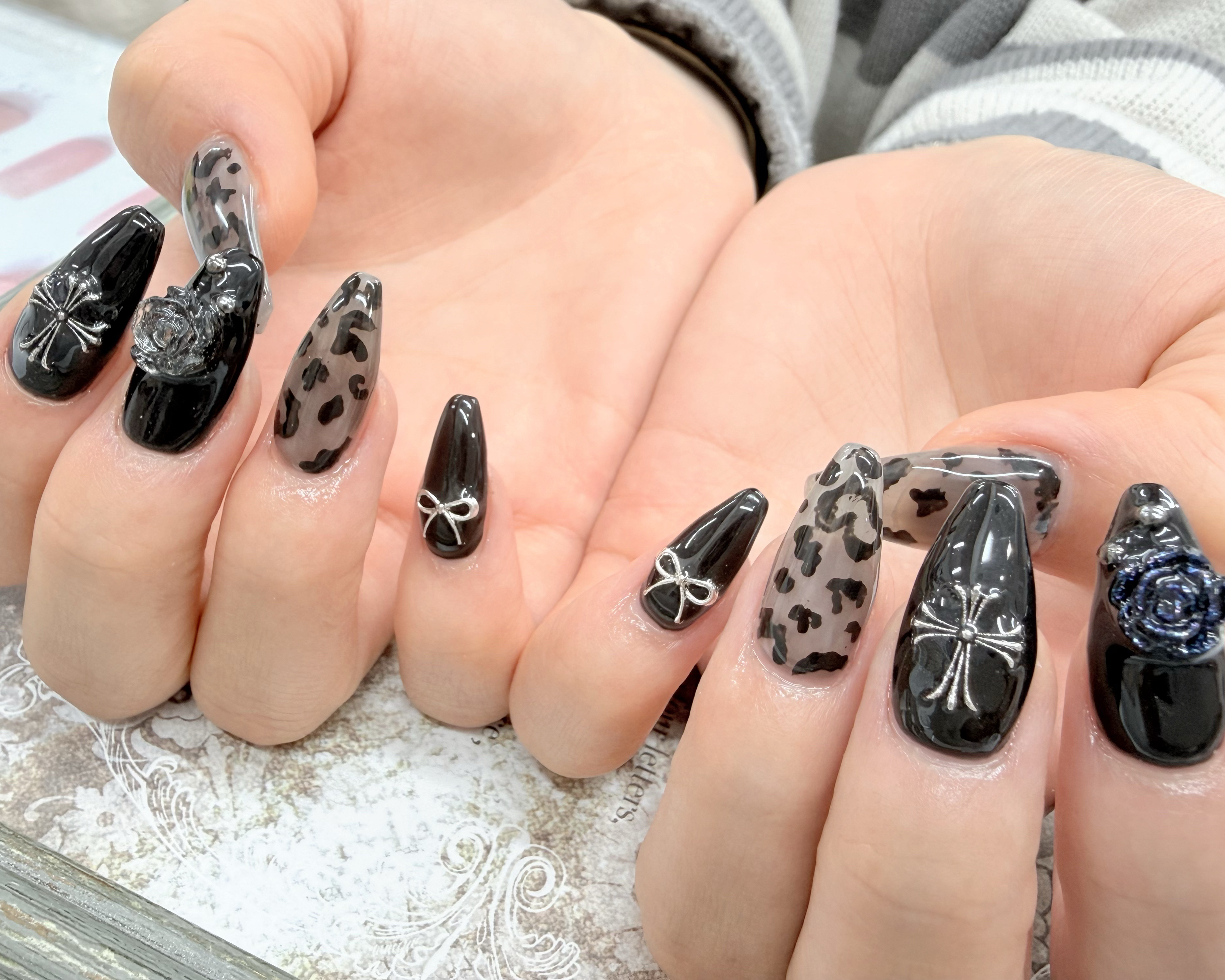 jojo.nail__akabane