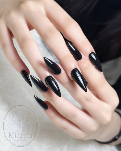 【 𝐻𝐴𝑁𝐷 】長さ出し＋ワンカラー ¥11000〜