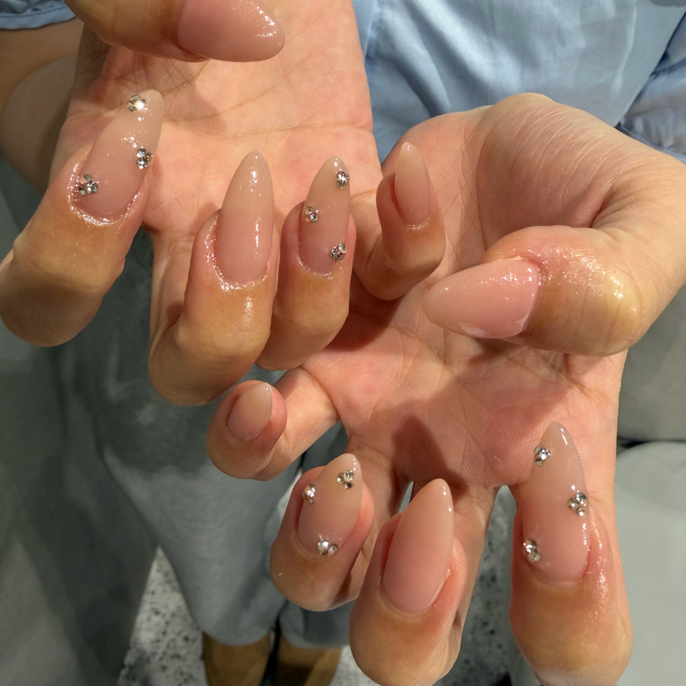 nail_mi95