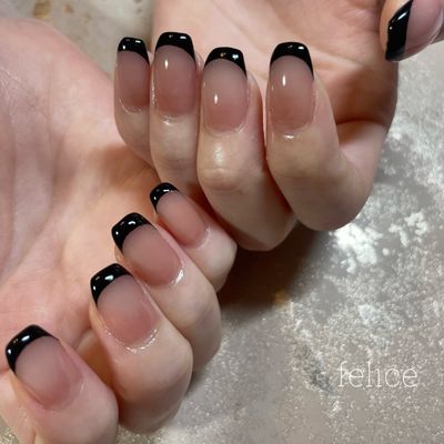 フレンチネイル