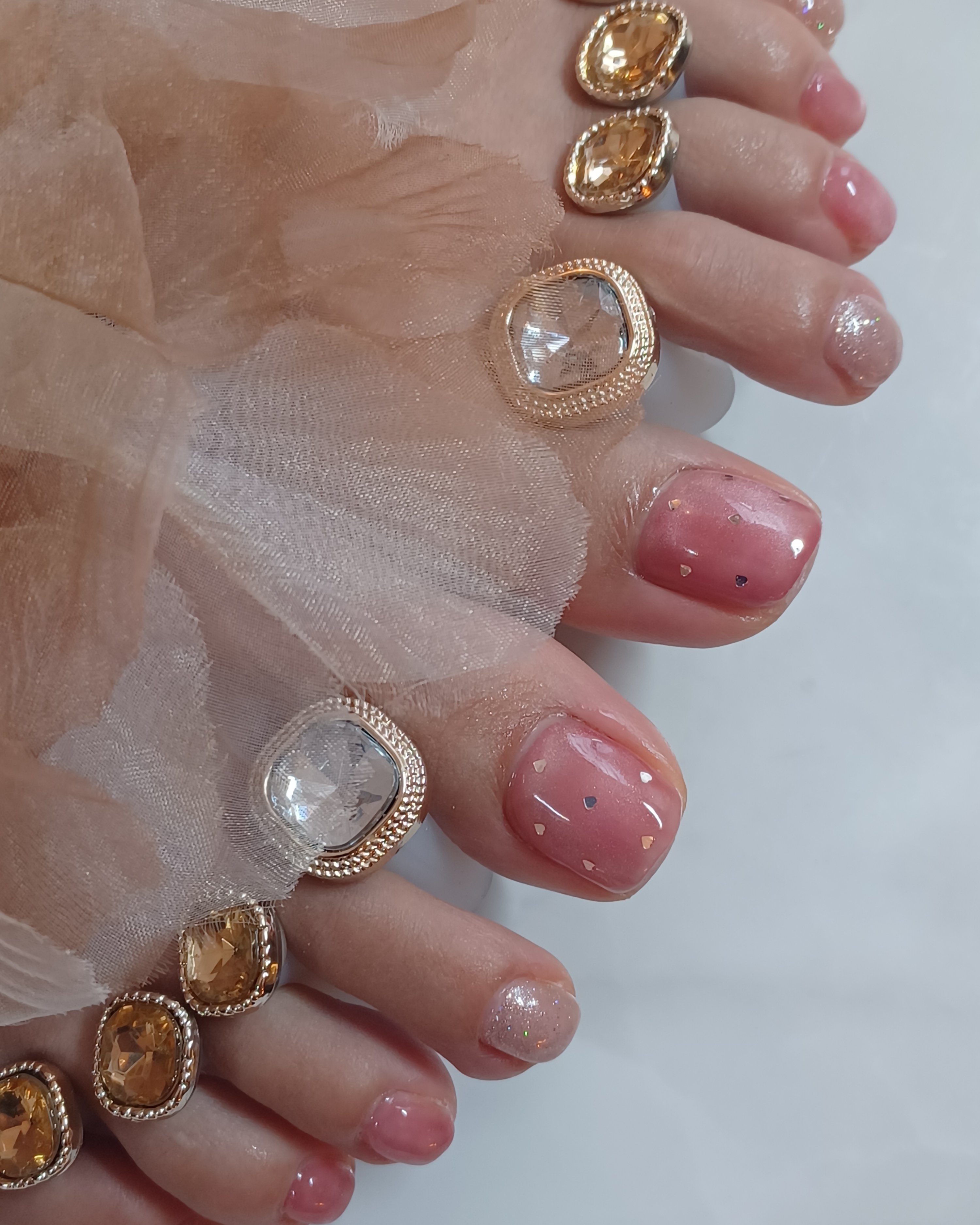 antique.nail