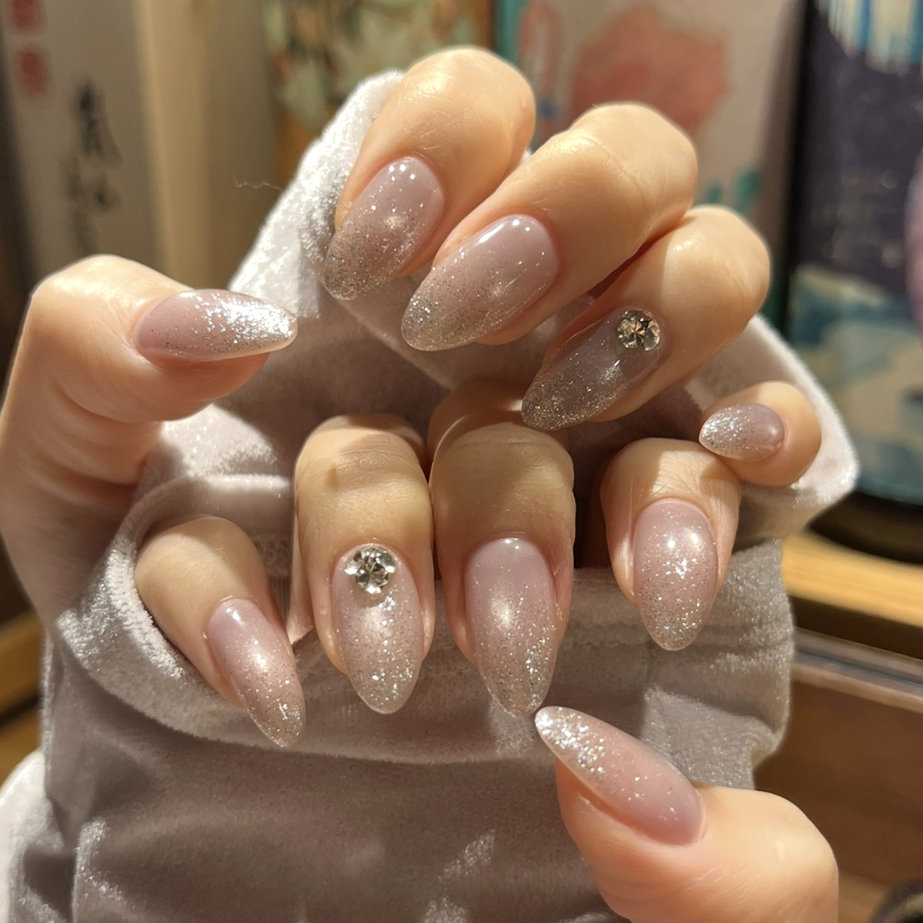 nail_bobkey