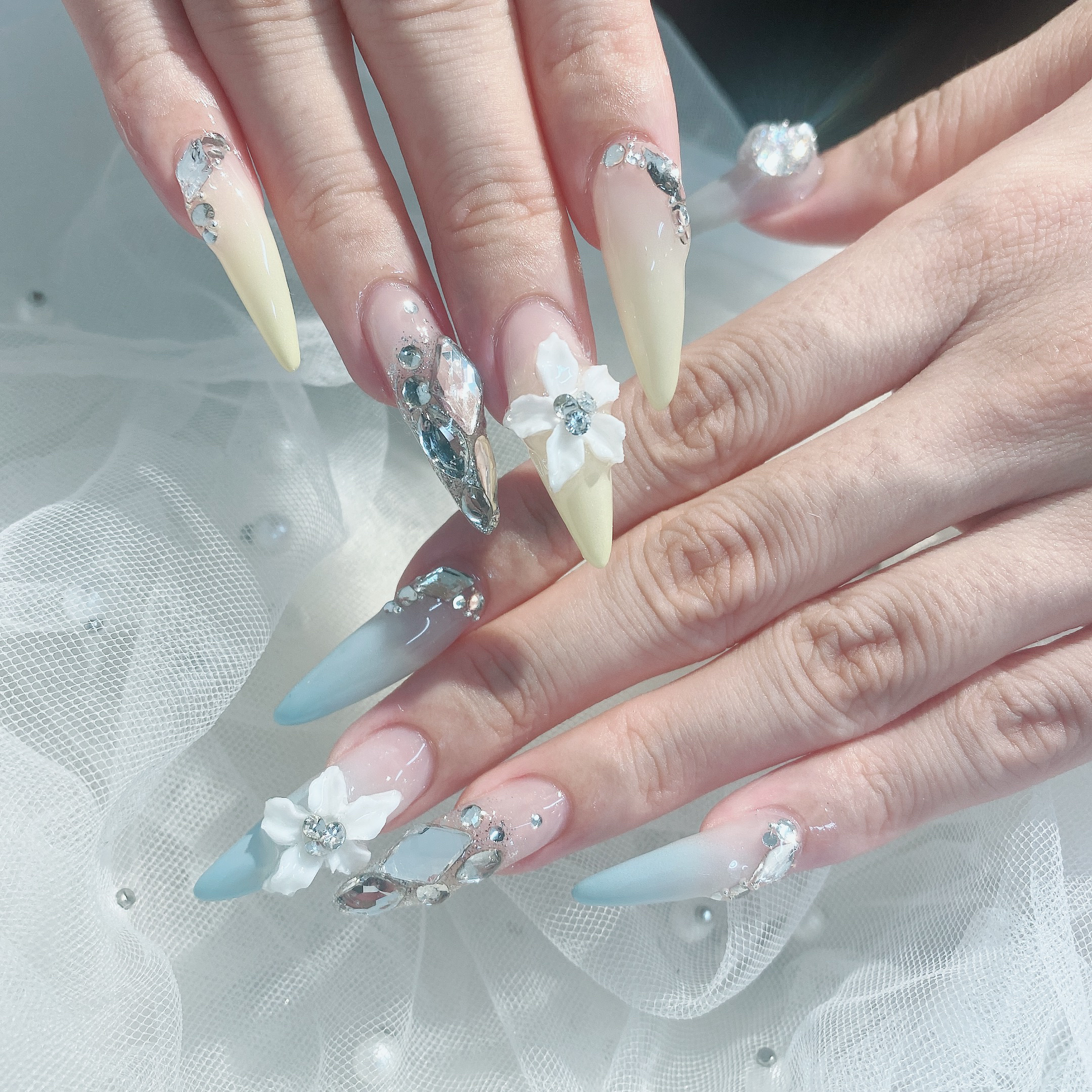 DG_nail
