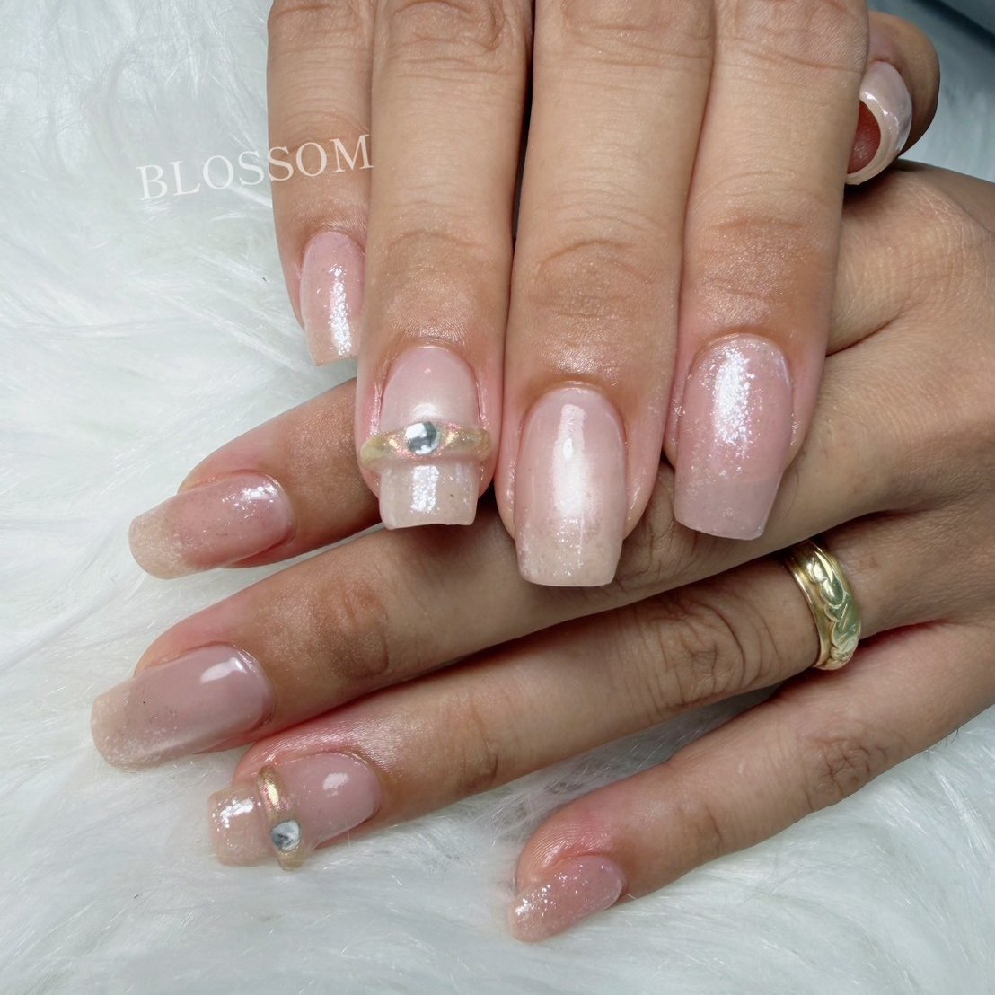 BLOSSOM_nailsalon