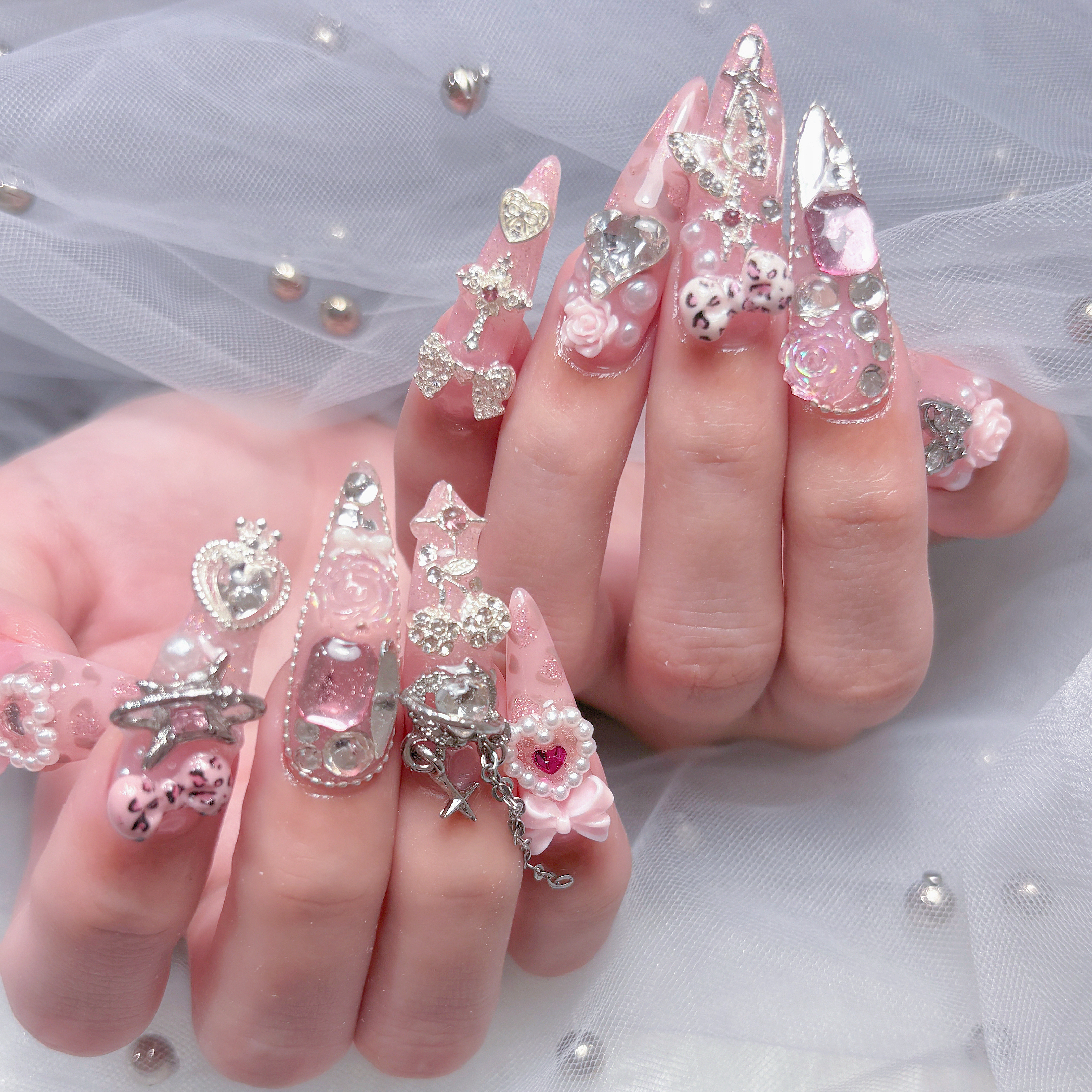 AMI_NAIL_KEBUKURO