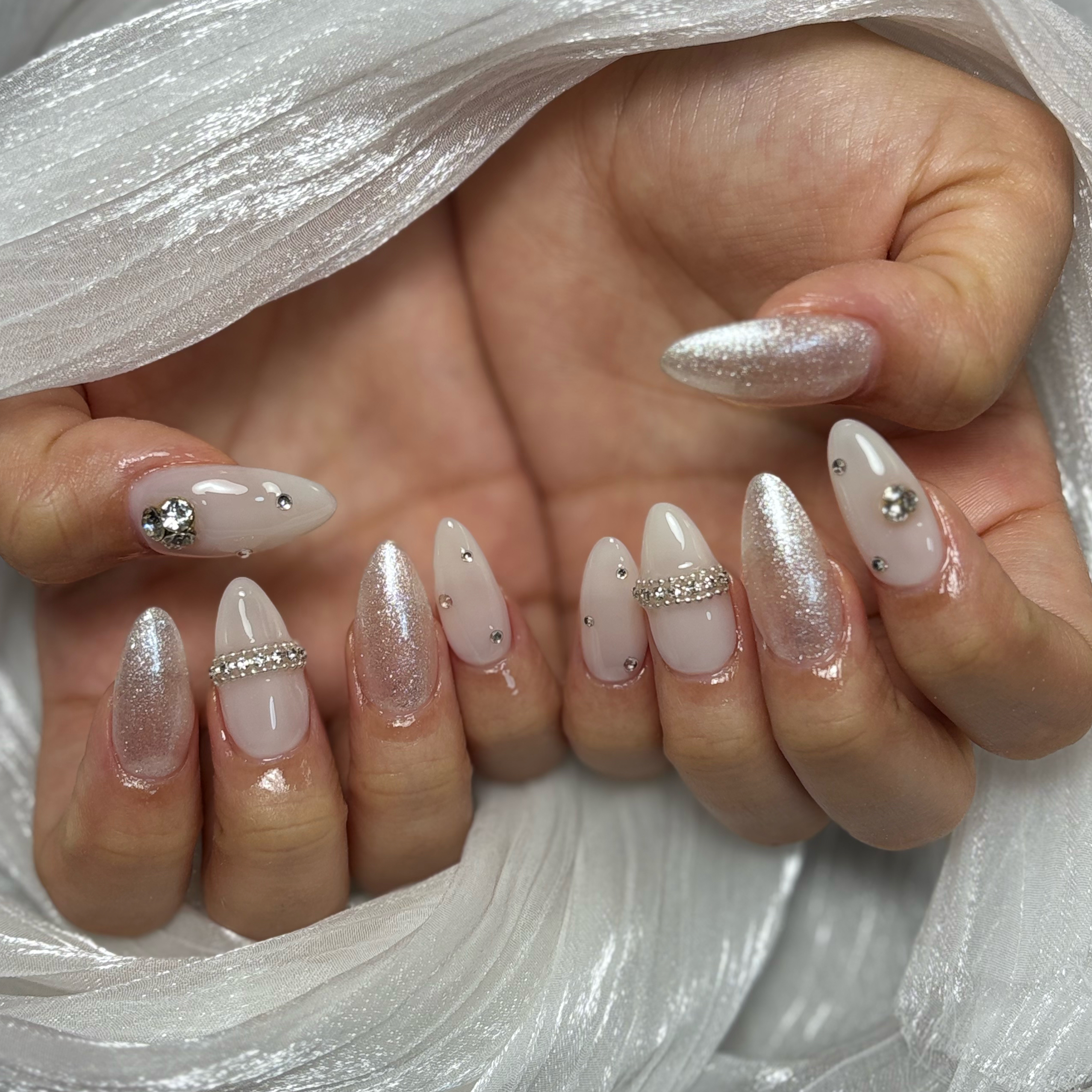 Lia__nail
