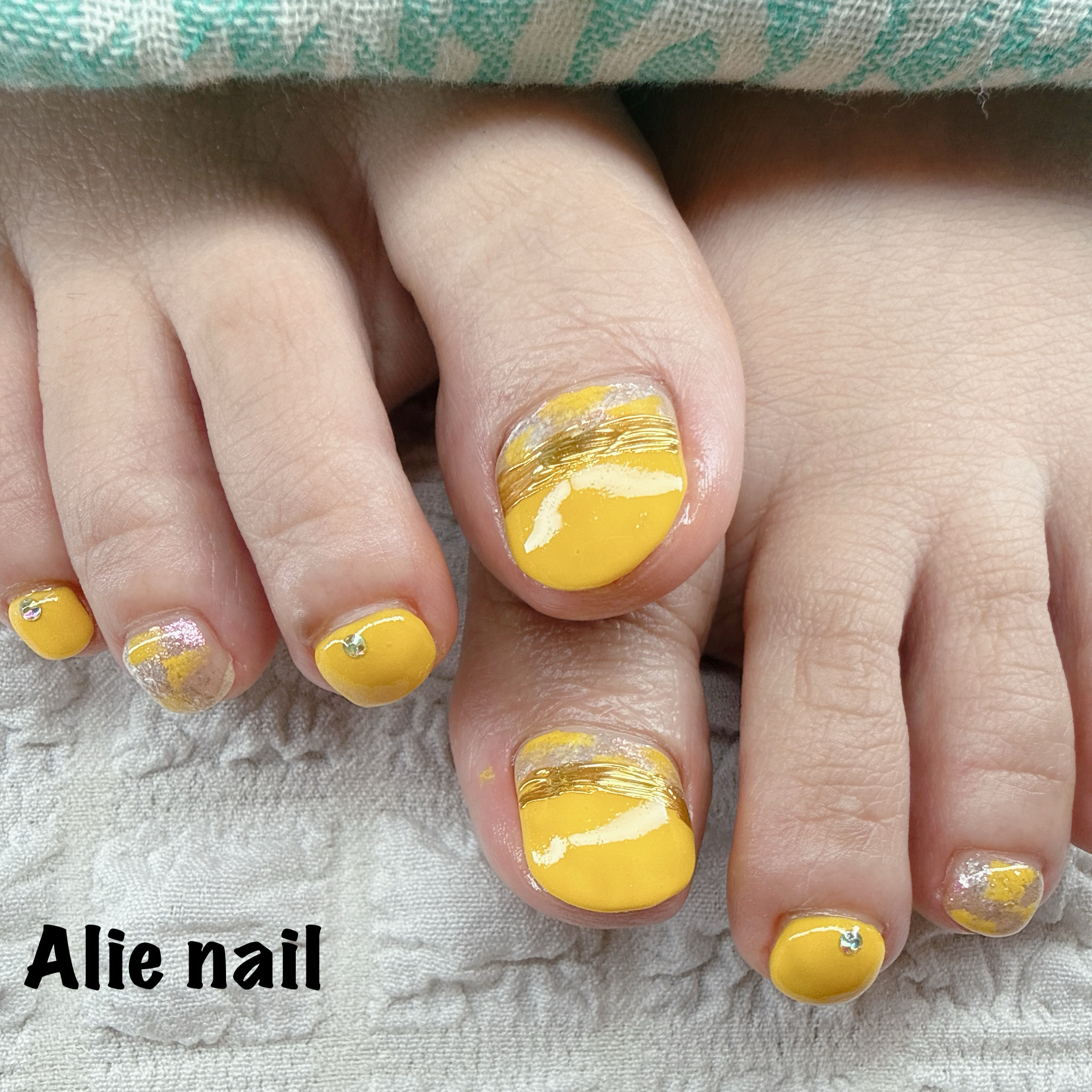 Alie_nail.0822