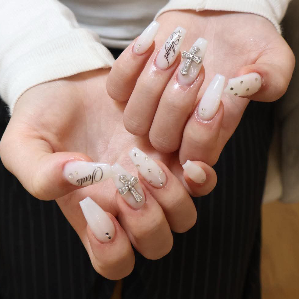 Risu_Nails