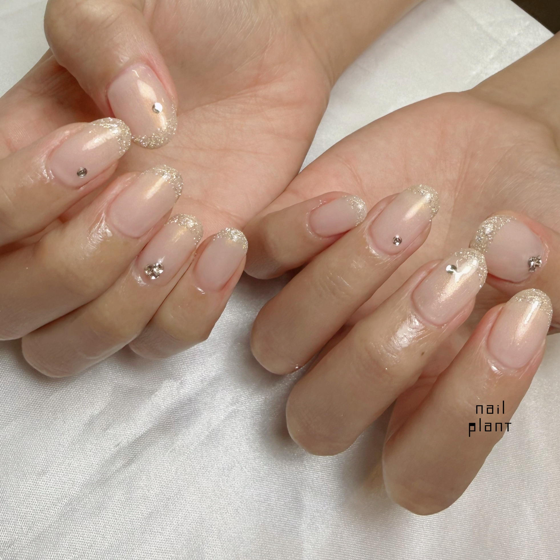 nail_plant