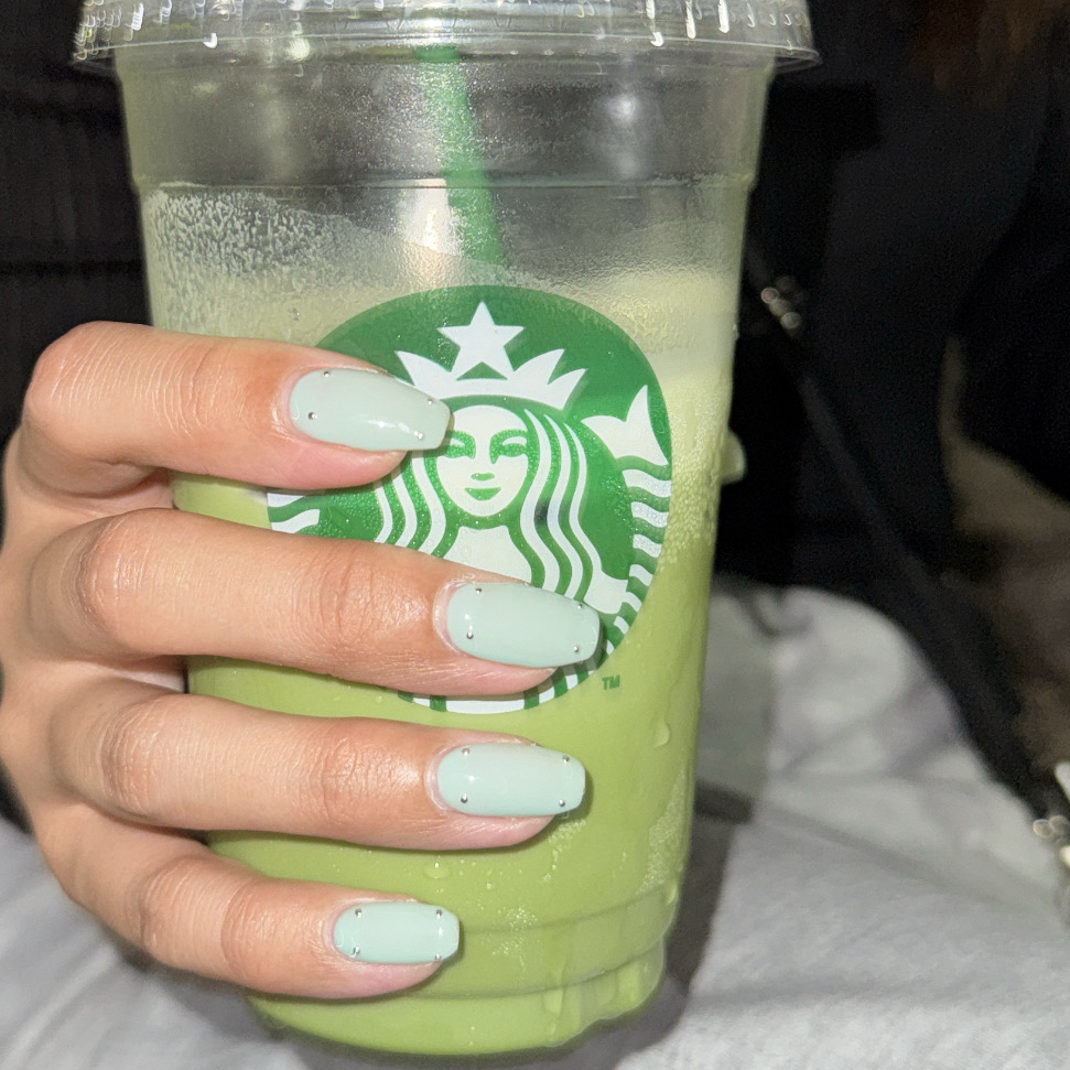 nailsalongia